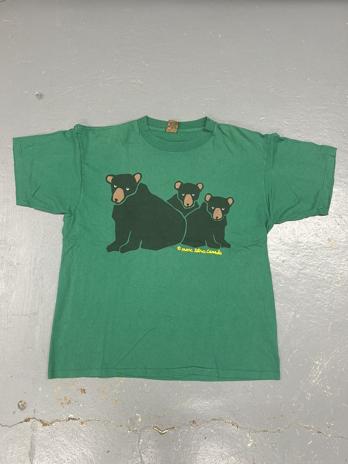 Vintage Crazy Vintage 90s Essential Marc Tetro Bears Art Tee Shirt Size US XL / EU 56 / 4 - 1 Thumbnail