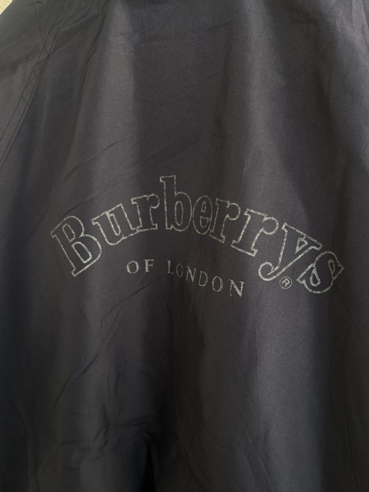 Burberry Burberrys Embroidered Logo Nylon Windbreaker Jacket Size US XL / EU 56 / 4 - 4 Thumbnail