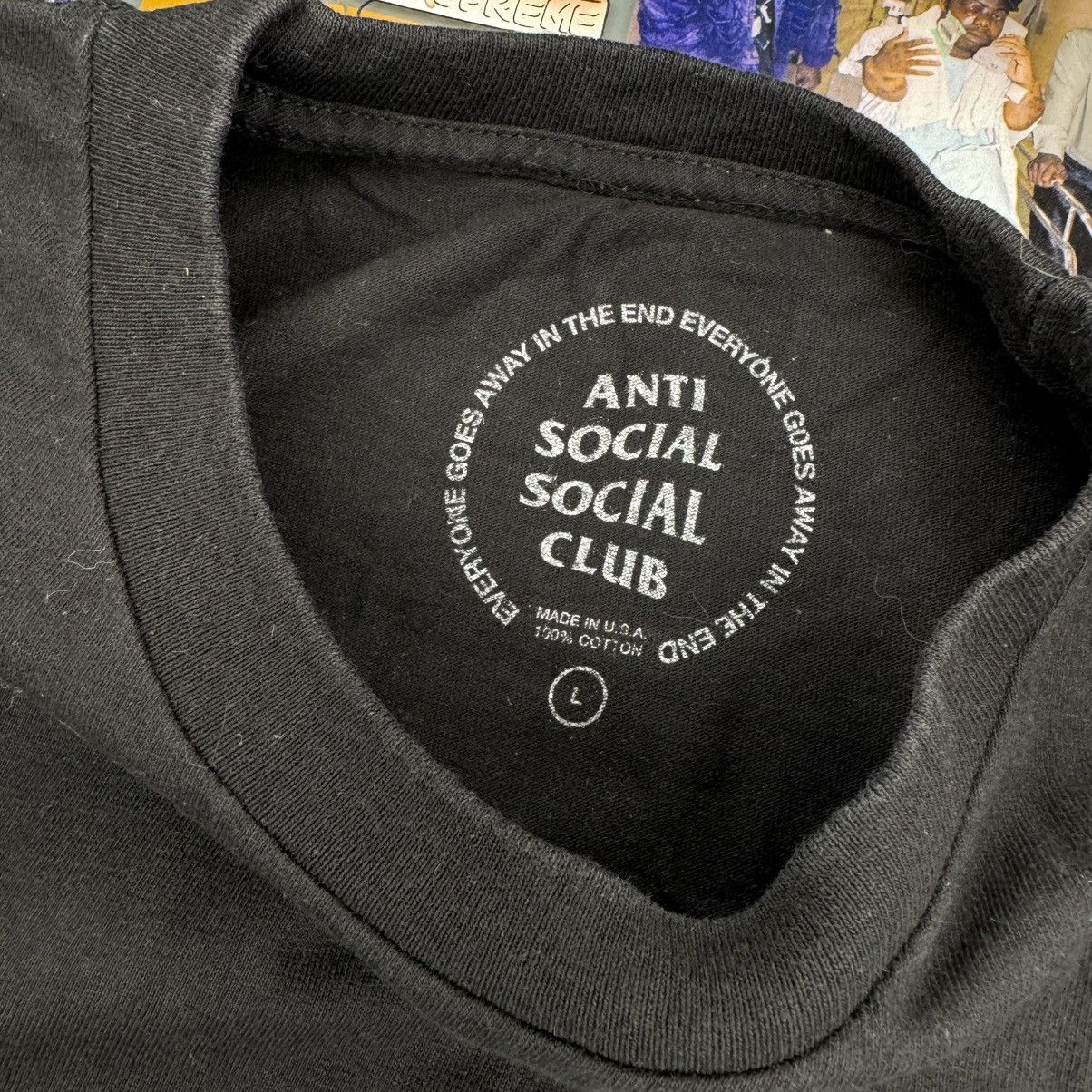 Anti Social Social Club Anti Social Social Club 4 Car Pile Up Tonkotsu Hokusai Tee L Size US L / EU 52-54 / 3 - 5 Thumbnail