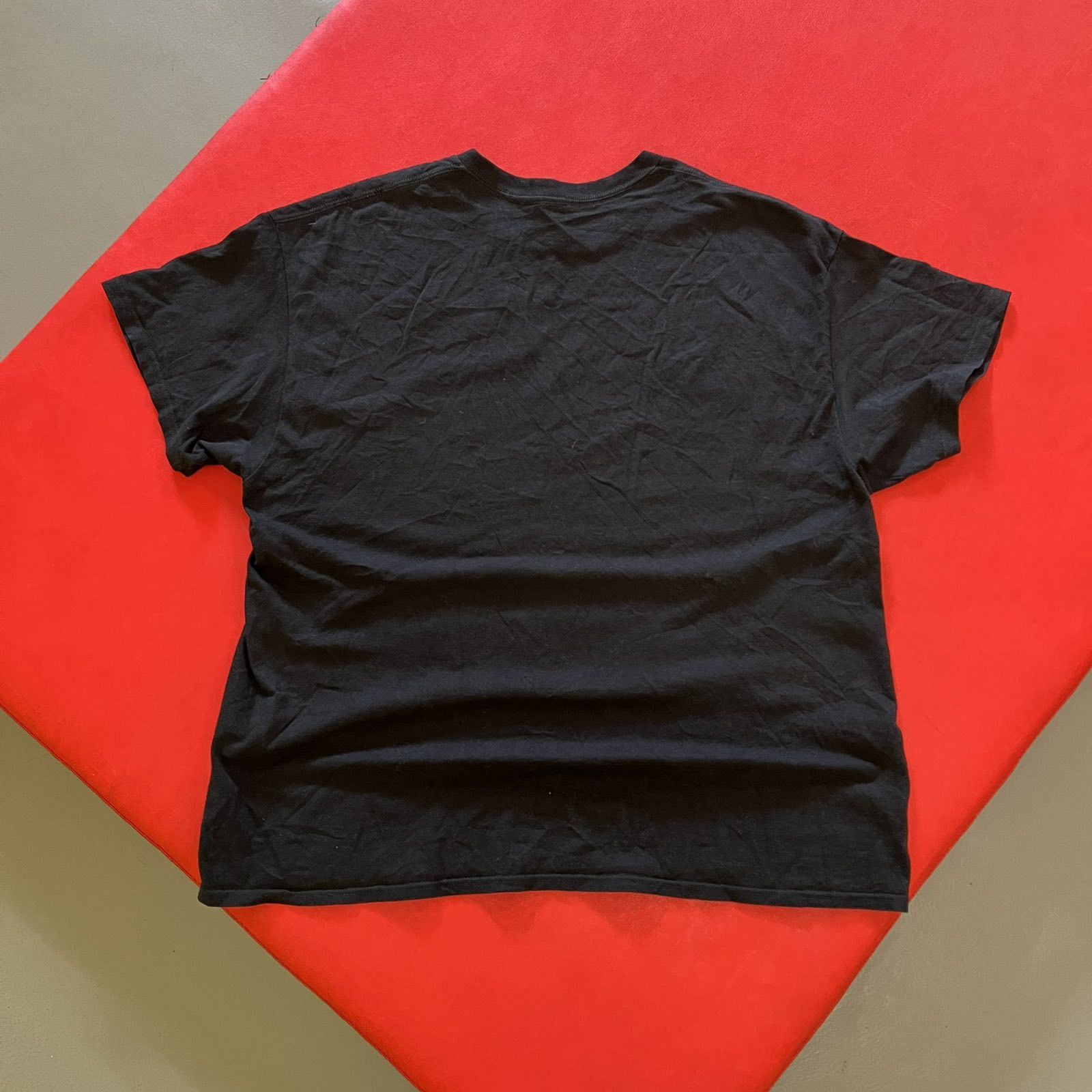 Vintage Vintage Iron Maiden y2k t-shirt original Sz XL Size US XL / EU 56 / 4 - 3 Thumbnail