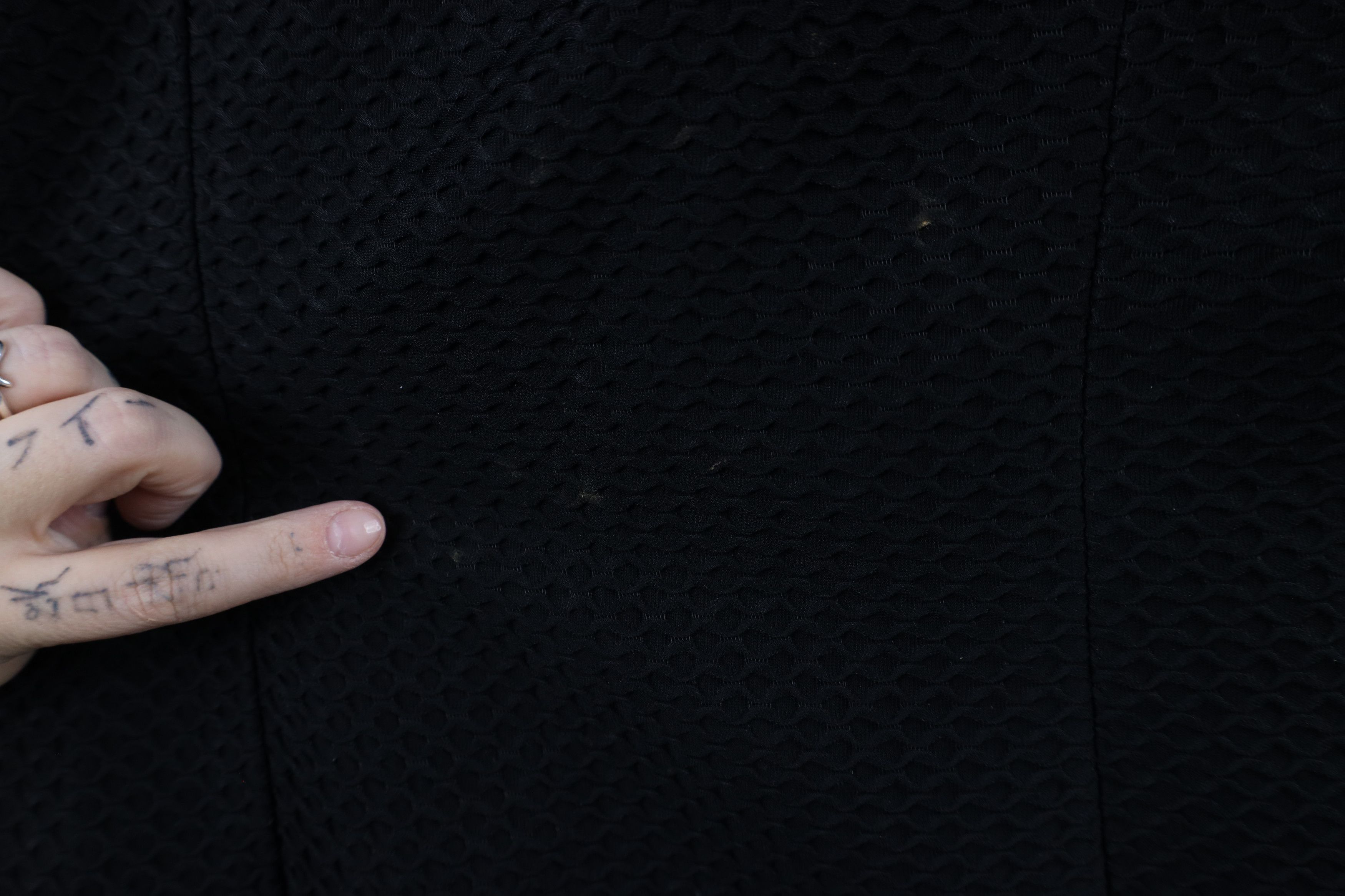 Vintage Vintage 50s Mod Textured Sleeveless Sheath Dress LBD USA Size XL / US 12-14 / IT 48-50 - 6 Thumbnail