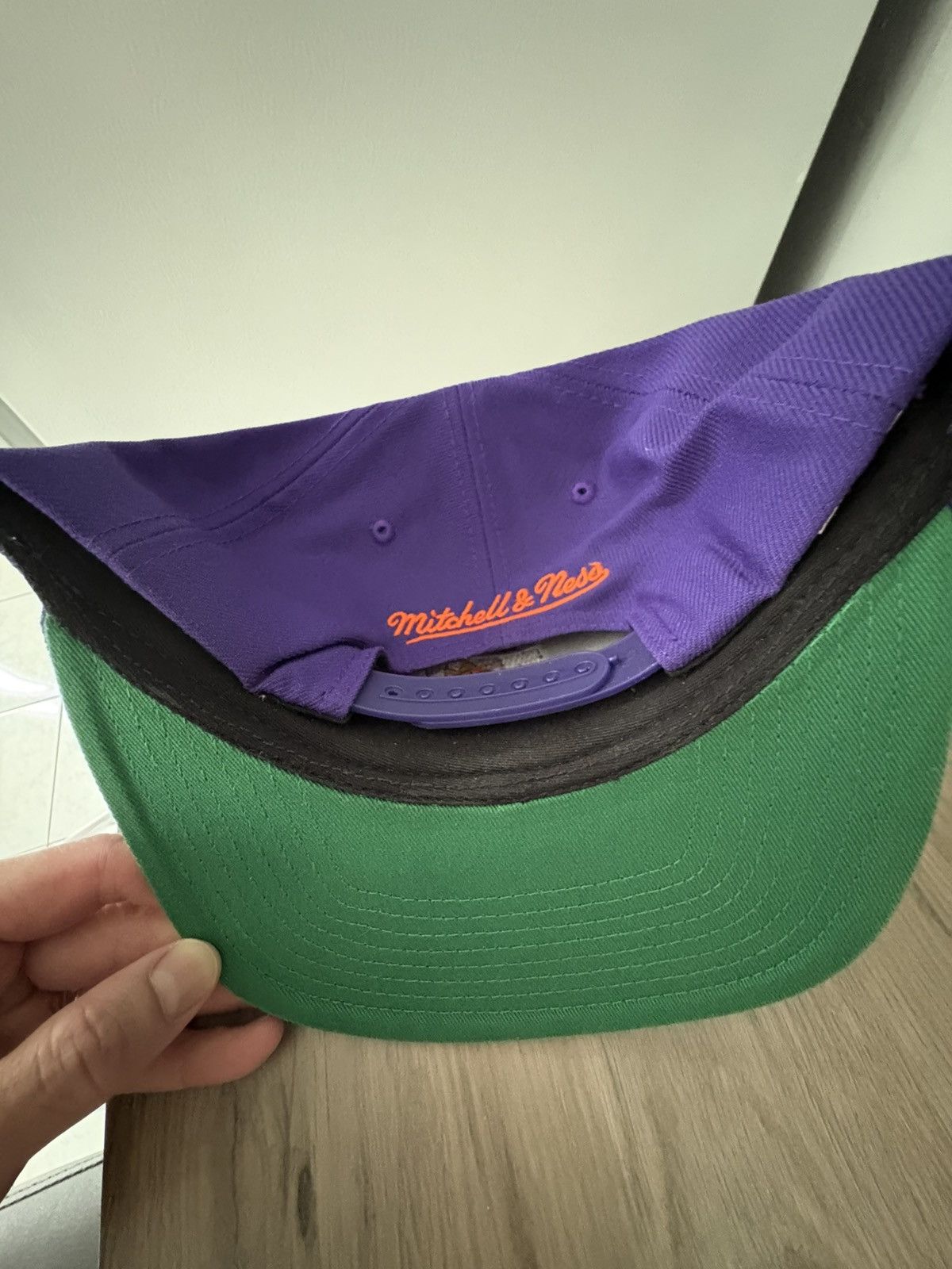 Mitchell & Ness Mitchell & Ness Phoenix Suns snapback hat Size ONE SIZE - 5 Thumbnail