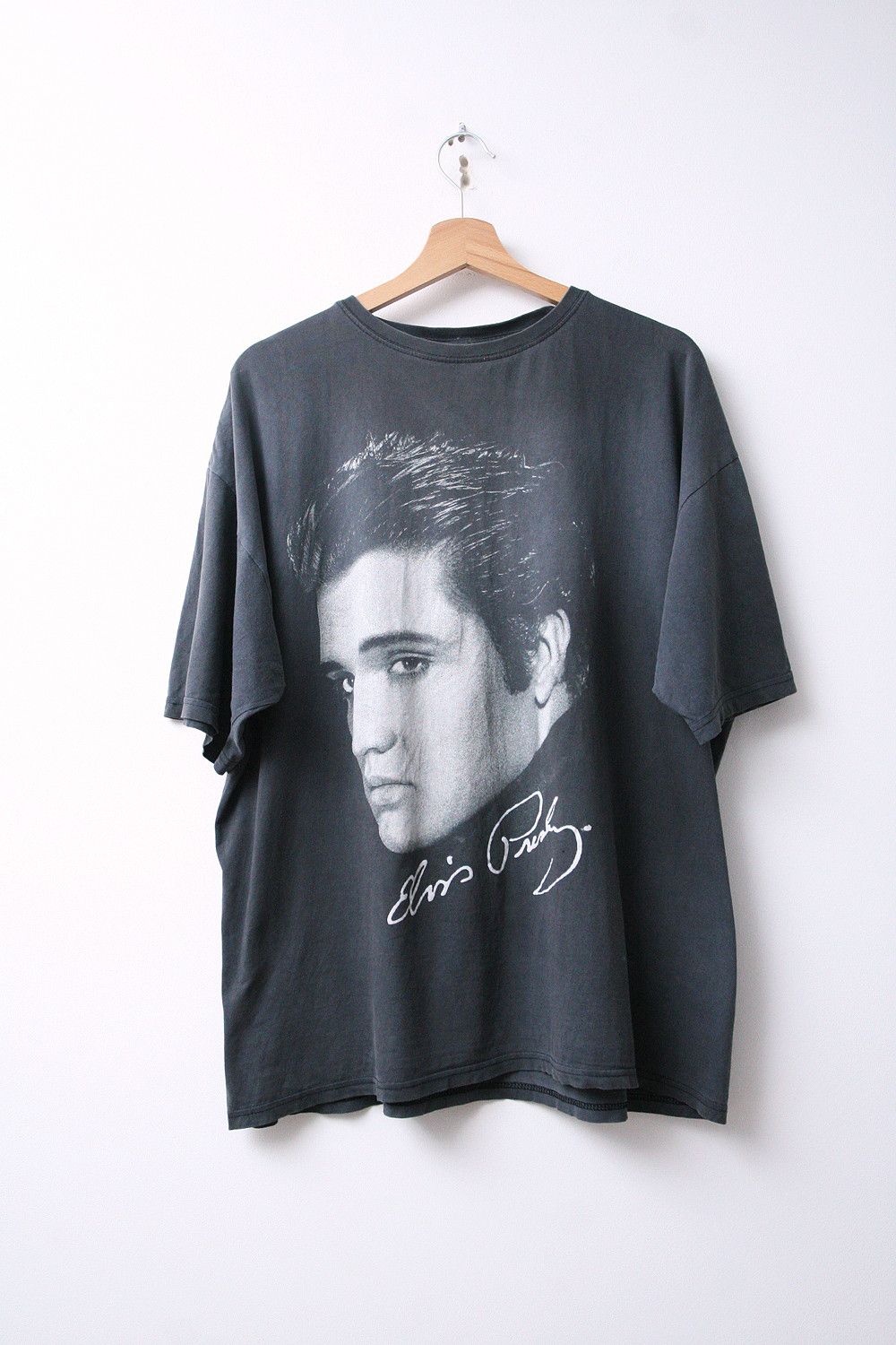 Band Tees Vintage 90s Elvis Presley Faded Distressed Boxy Fit Tee Size US XL / EU 56 / 4 - 1 Thumbnail
