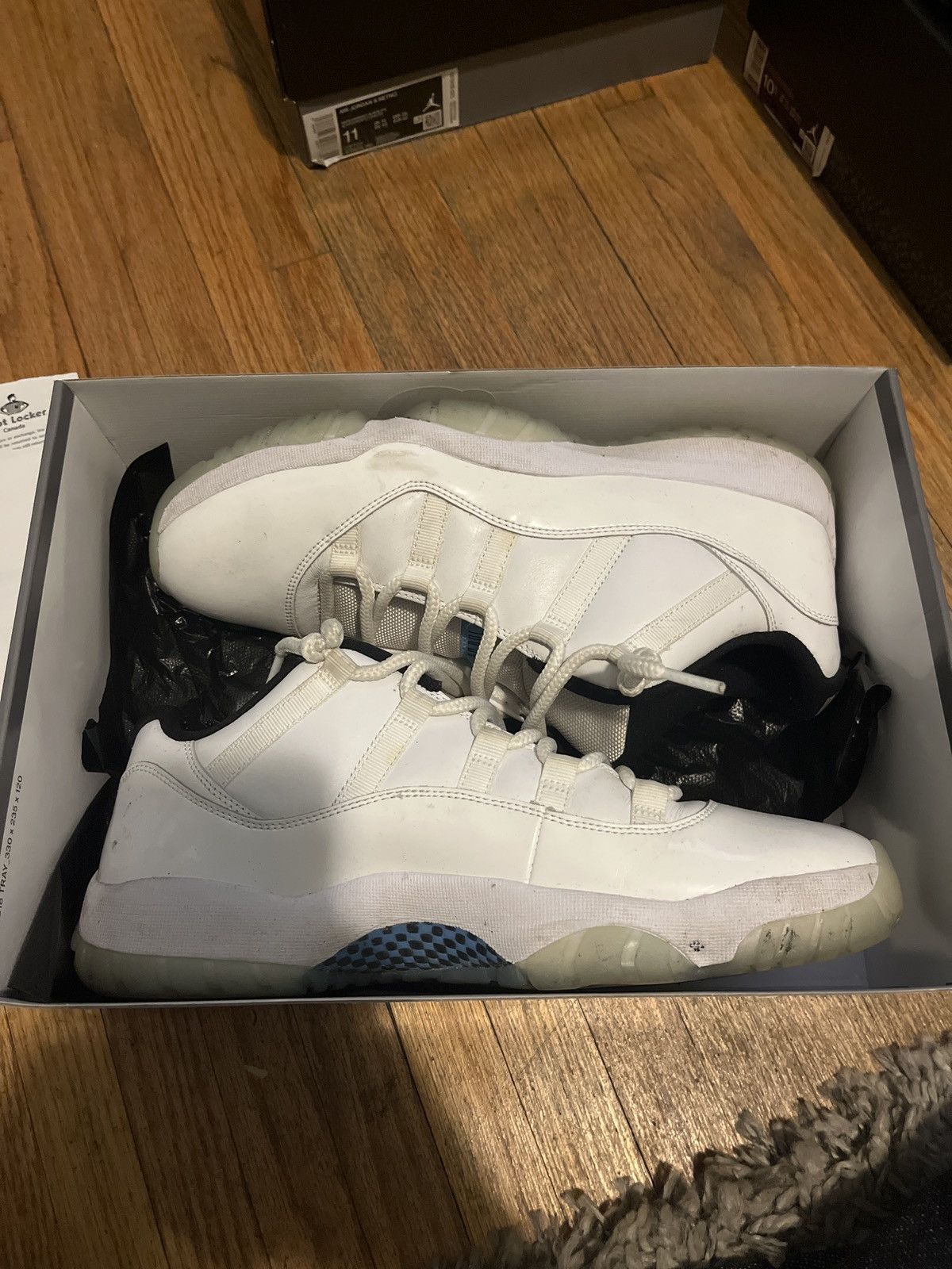 Jordan Brand Jordan 11 “Legend Blue” Size US 11 / EU 44 - 2 Thumbnail