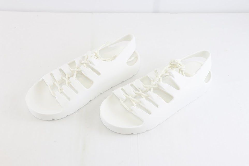 Bottega Veneta o1rshd1 Gel Rubber Jelly Sandal in Chalk Size US 7 / EU 40 - 7 Thumbnail