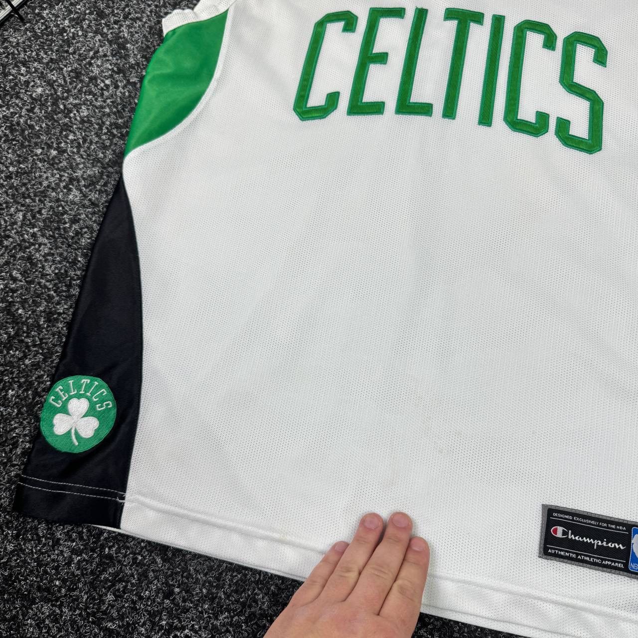 Champion Boston Celtics 90s Champion Vtg NBA Basketball Tee Jersey Size US M / EU 48-50 / 2 - 3 Thumbnail