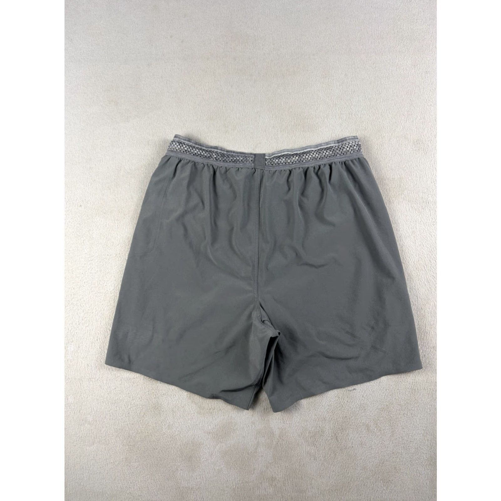 Ten Thousand Ten Thousand Session Shorts Men’s Medium Gray 7" Inseam Athletic Breathable Lined Adjustable Waist Size US 31 - 4 Thumbnail