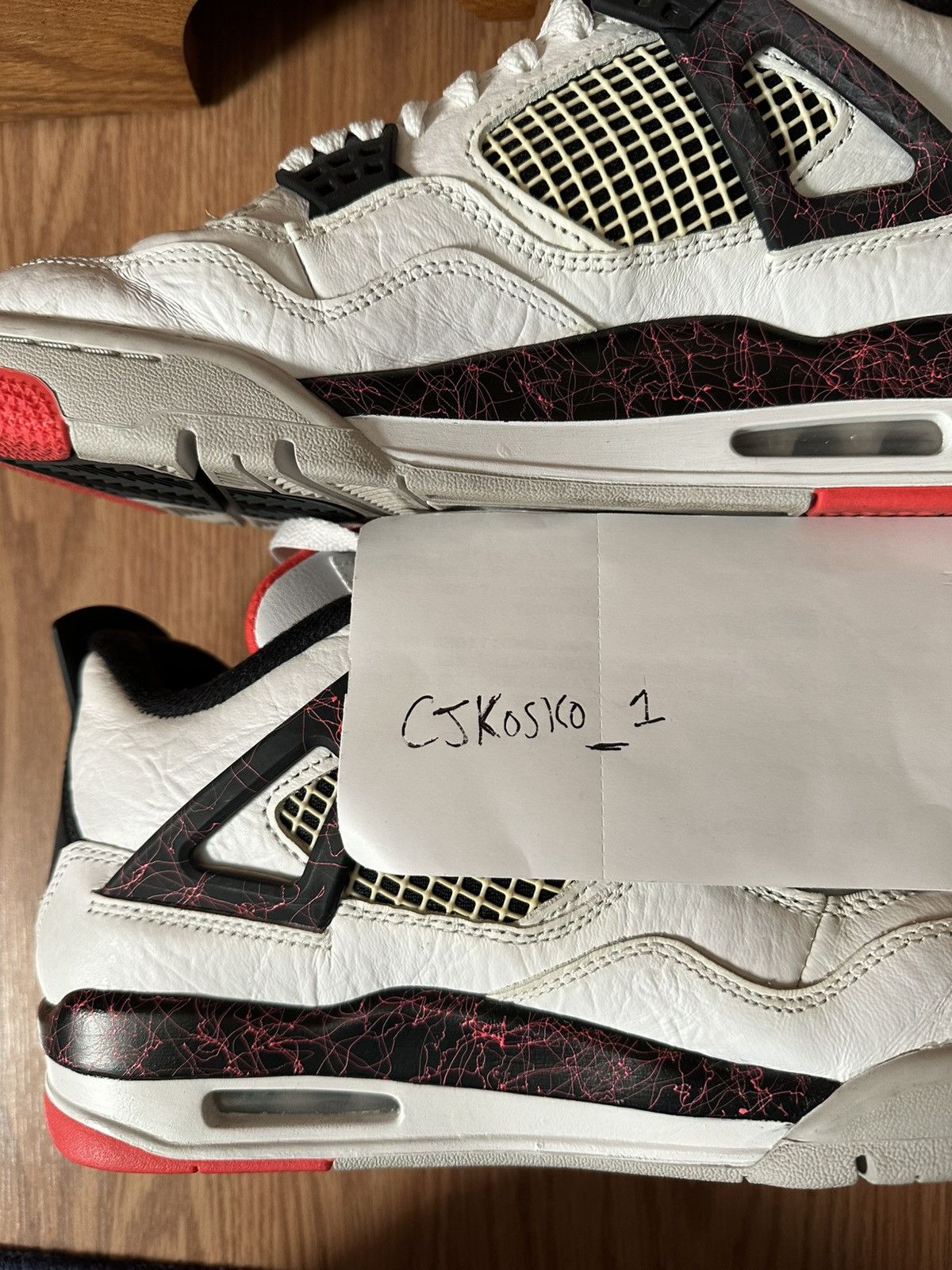 Jordan Brand Jordan 4 Retro Pale Citron Size US 9 / EU 42 - 2 Thumbnail