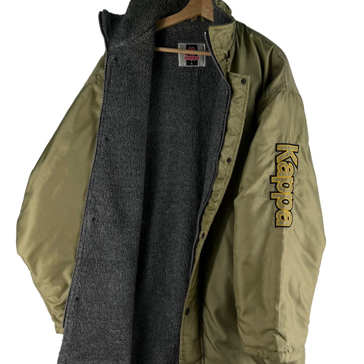 Japanese Brand 🔥90’s VTG OVERSIZED JACKET KAPPA BIG LOGO SPELL OUT Size US L / EU 52-54 / 3 - 11 Thumbnail
