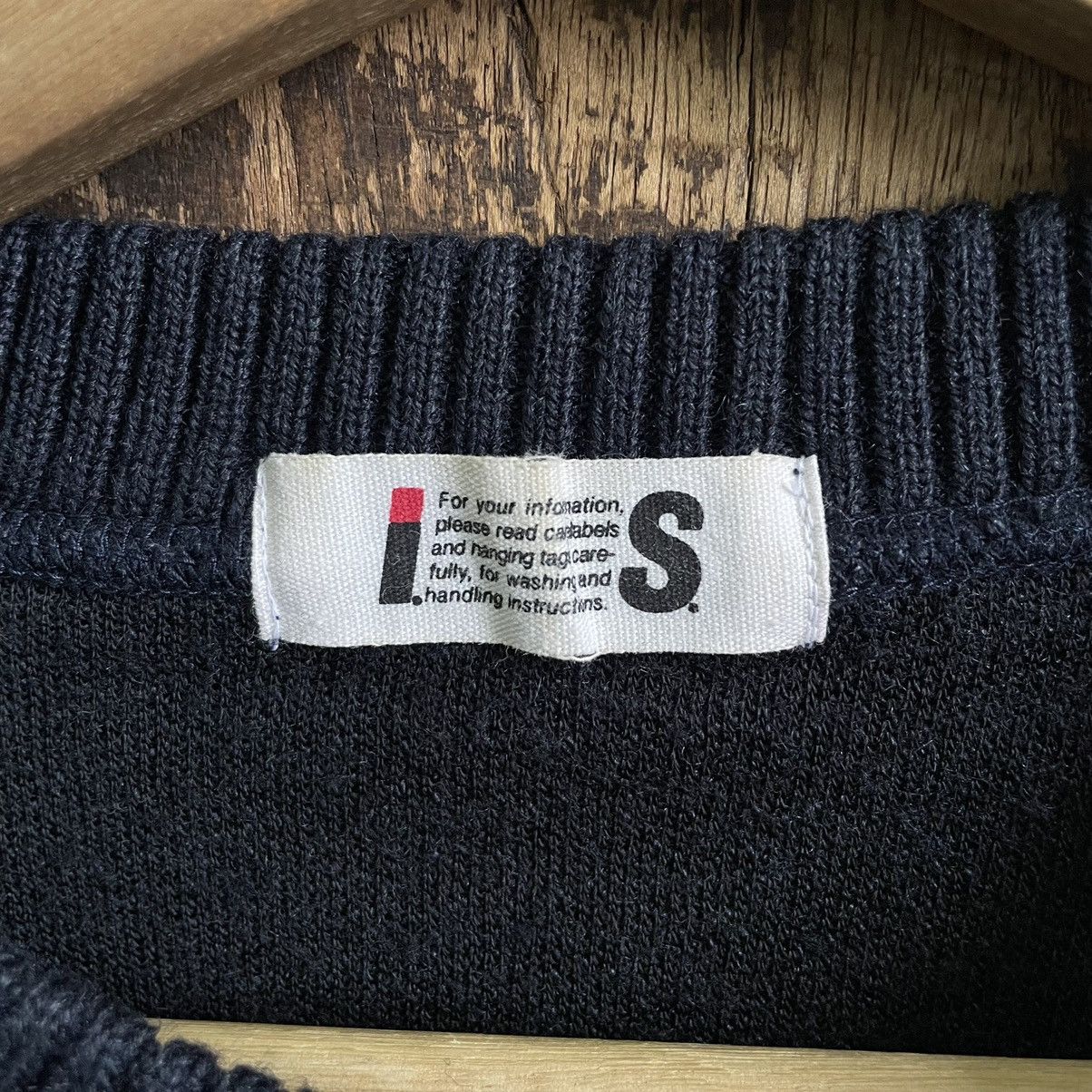 Issey Miyake Issey Miyake I.S Big Logo Crewneck Sweatshirt Size US S / EU 44-46 / 1 - 3 Thumbnail