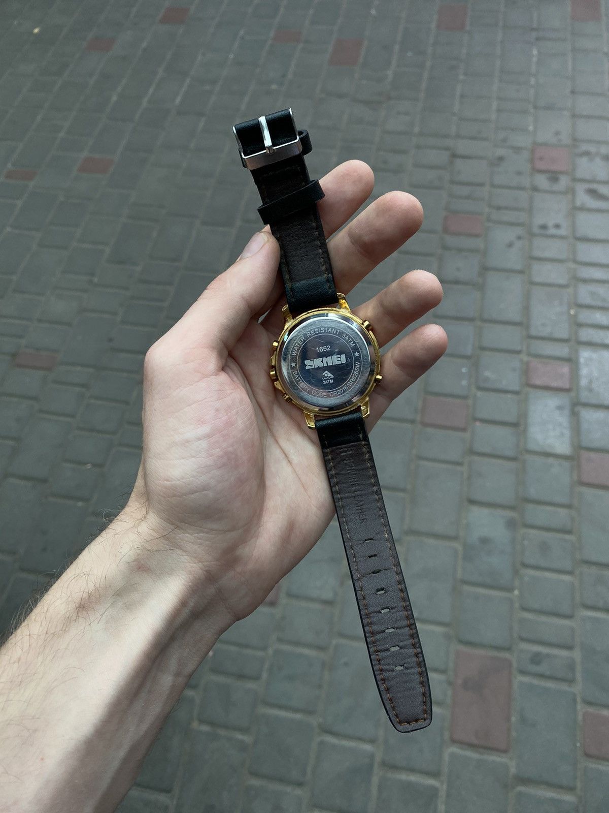 Jewelry SKMEI 1652 Dual Time Watch with Black Dial Size ONE SIZE - 8 Thumbnail
