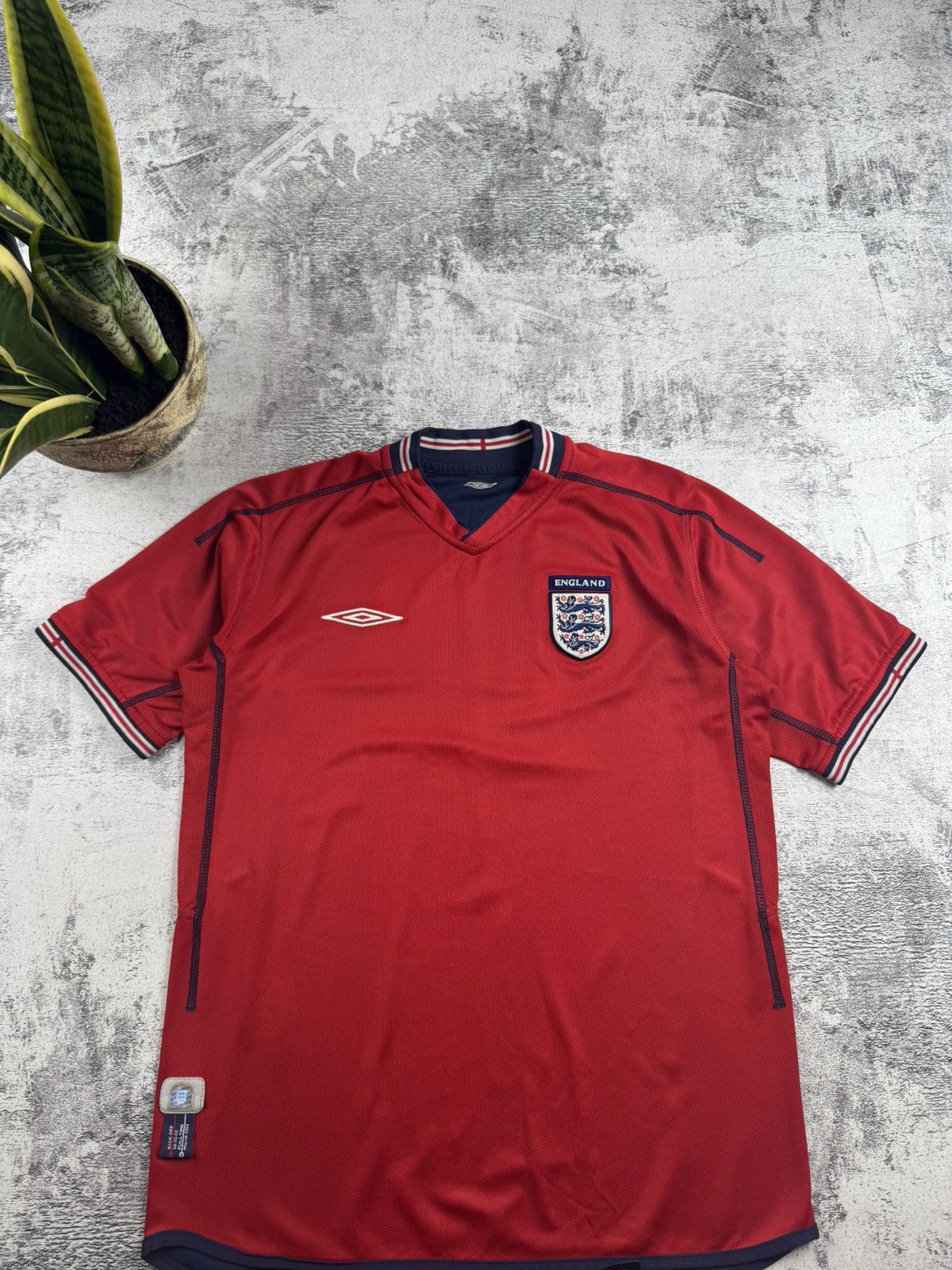 Umbro England 2 in 1 National 2002 2004 Soccer Football Jersey Blockcore T Shirt Tee Size US M / EU 48-50 / 2 - 6 Thumbnail