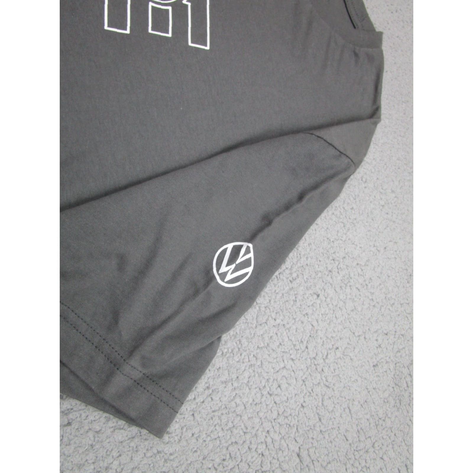 Vintage Volkswagen Shirt Mens T-Shirt 2XL Gray Graphic Print Crew Neck Short Sleeve VW MK7 MK6 Golf Music Tour Size US XXL / EU 58 / 5 - 3 Thumbnail