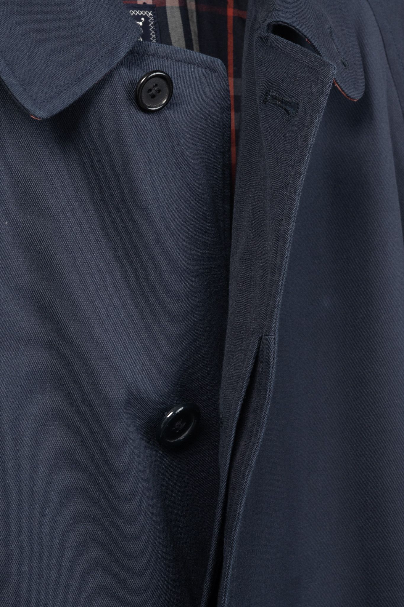 Burberry Burberry Vintage Navy Twill Belted Balmacaan Coat Size US XL / EU 56 / 4 - 9 Thumbnail