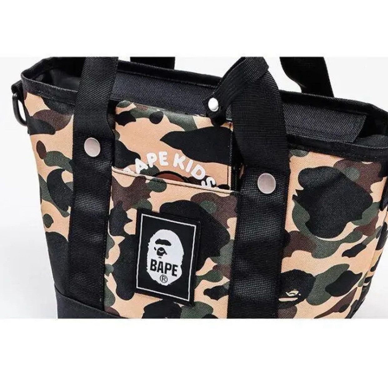 Bape 🔥BAPE CAMO LOGO TOTE BAG + BABY MILO MINI WALLET SET Size ONE SIZE - 2 Thumbnail