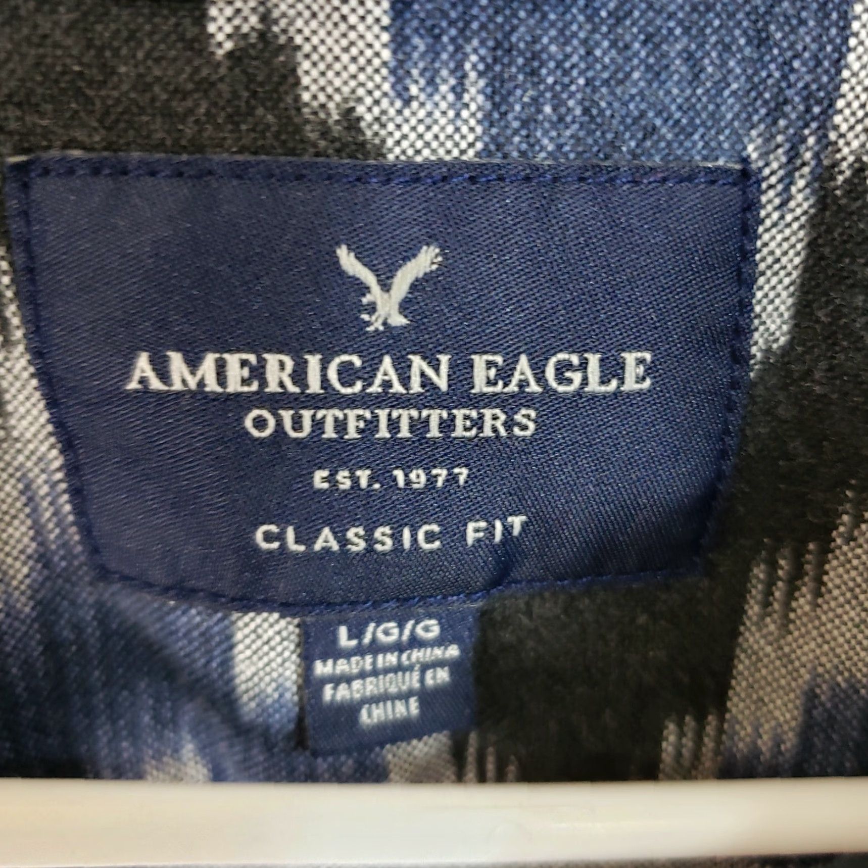American Eagle Outfitters VINTAGE American Eagle Shirt Mens Button Front Sz Large Classic Front Blue Black Chevron Size US L / EU 52-54 / 3 - 6 Thumbnail