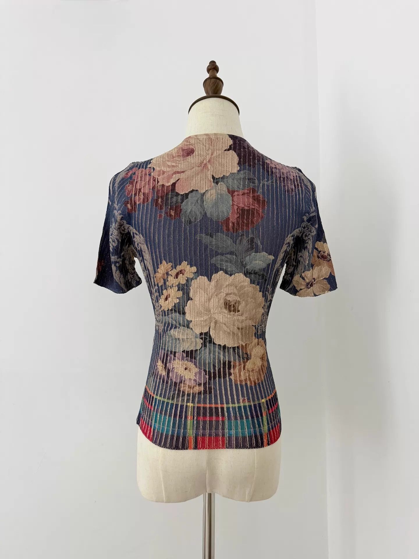 Other Yoshiki hishinuma 90s Pleated Floral Knit T Chk 3 Size L / US 10 / IT 46 - 9 Thumbnail