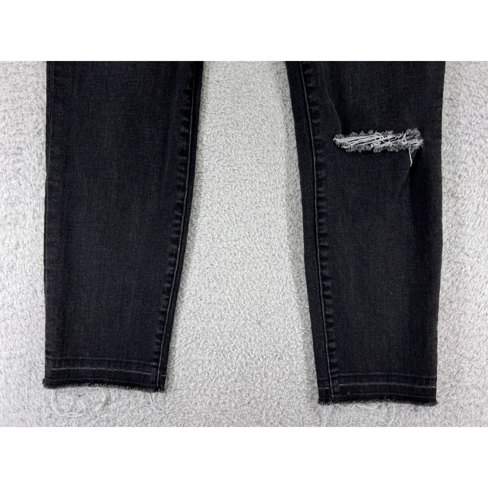 Lucky Brand Lucky Brand Jeans Womens 10 Black Denim Distressed Capri 5-Pocket 25.5in Inseam Cotton Medium Wash Vintage No Size 32" / US 10 / IT 46 - 6 Thumbnail