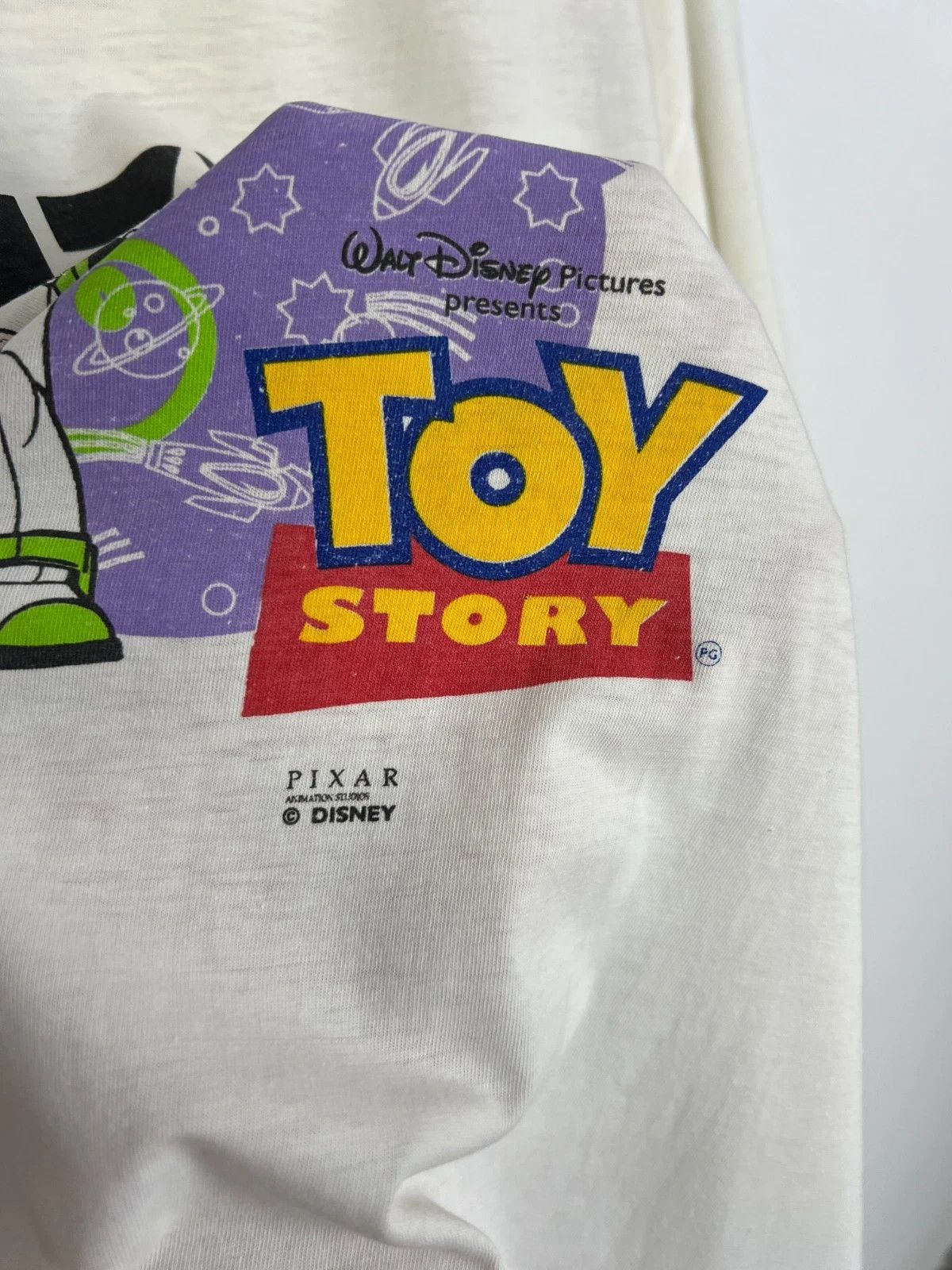 Vintage Vintage 90's Toy Story Buzz Lightyear Over Print Shirt Tee Size US L / EU 52-54 / 3 - 4 Thumbnail
