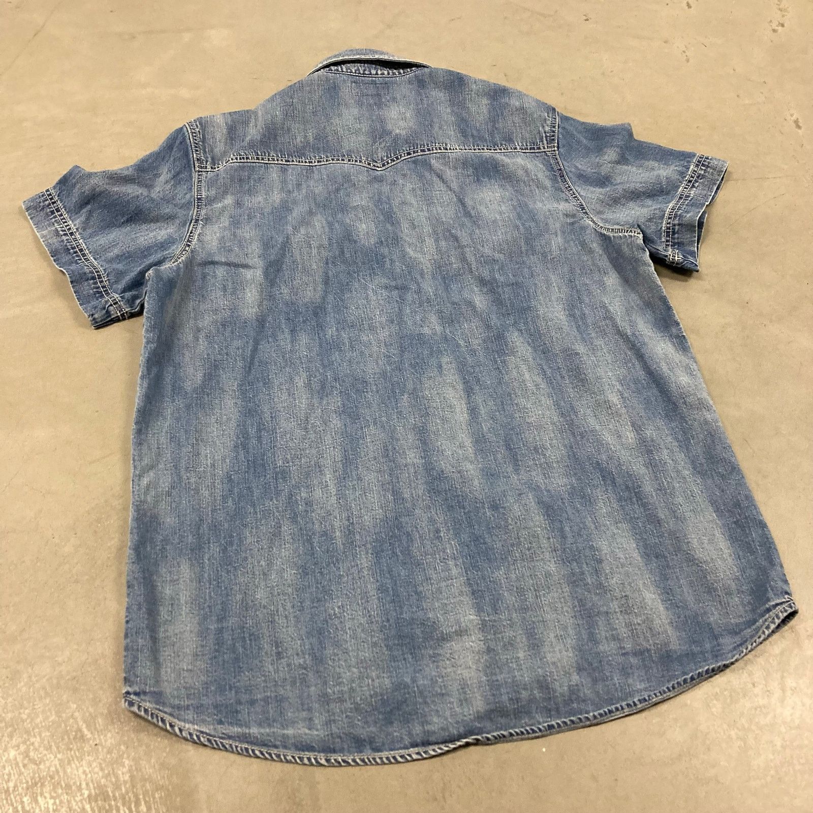 True Religion Y2K faded true religion button up shirt Size US XXL / EU 58 / 5 - 2 Thumbnail