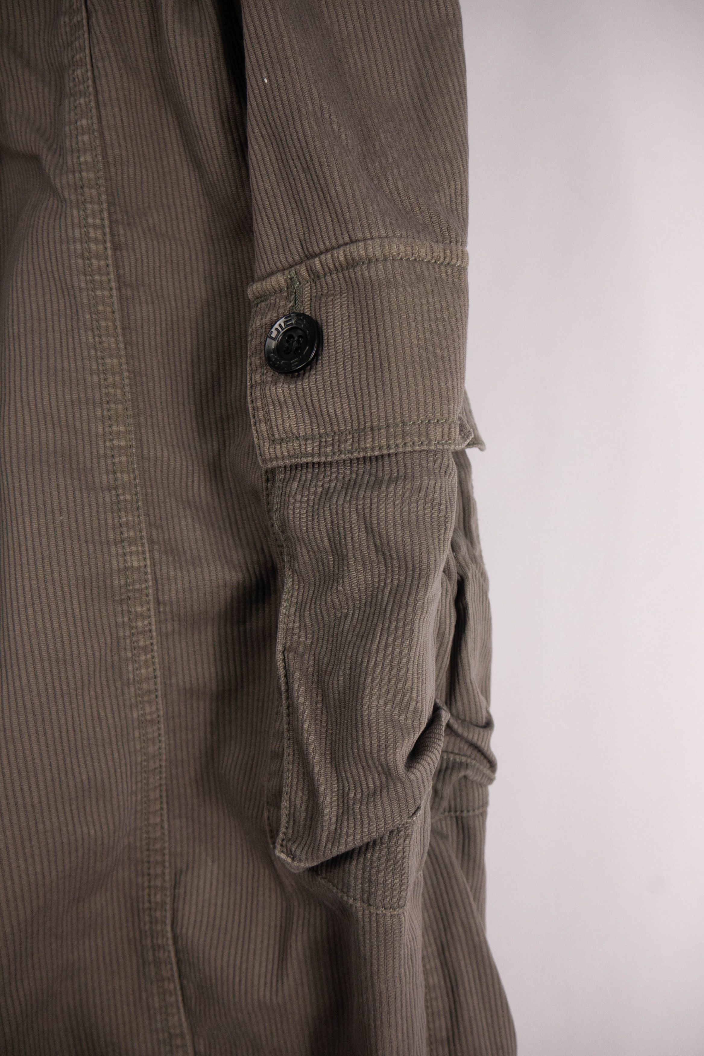 Diesel × Vintage Diesel capri pants Y2K aesthetic corduroy streetwear Size 26" / US 2 / IT 38 - 6 Thumbnail
