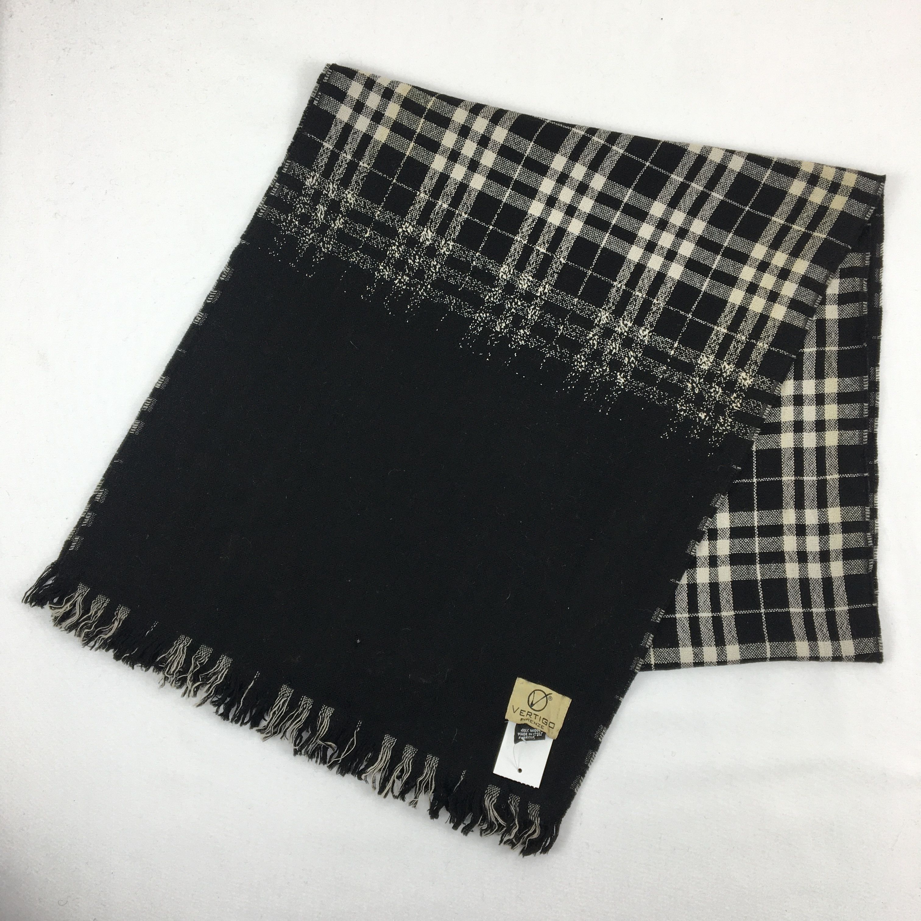 Vintage Vintage Vertigo Firenze Scarf Muffler Wool Cashmere. Size ONE SIZE - 3 Thumbnail