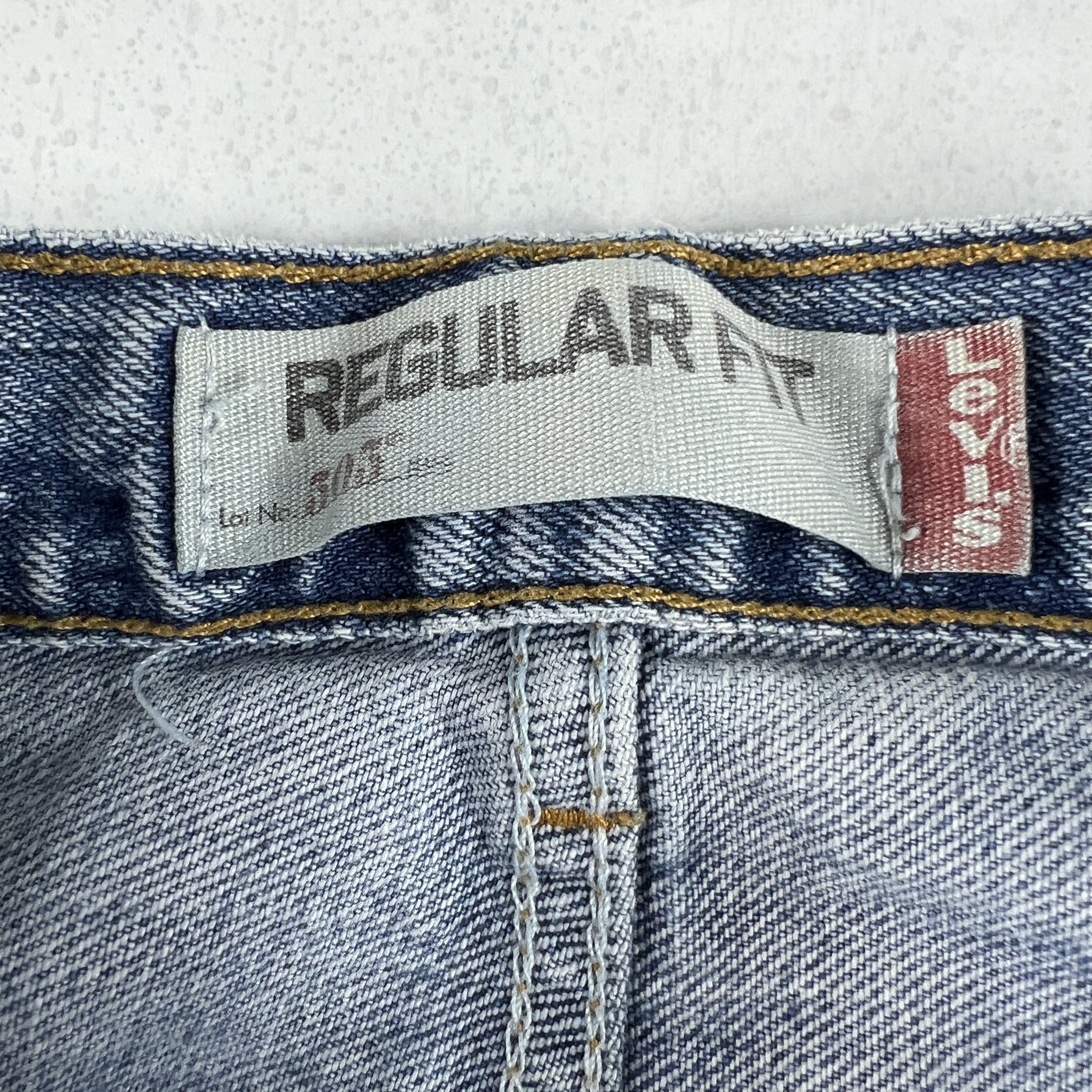 Levi's × Vintage Y2K Levi's Jeans 505 Straight Blue Faded Cotton Denim Size US 34 / EU 50 - 9 Thumbnail