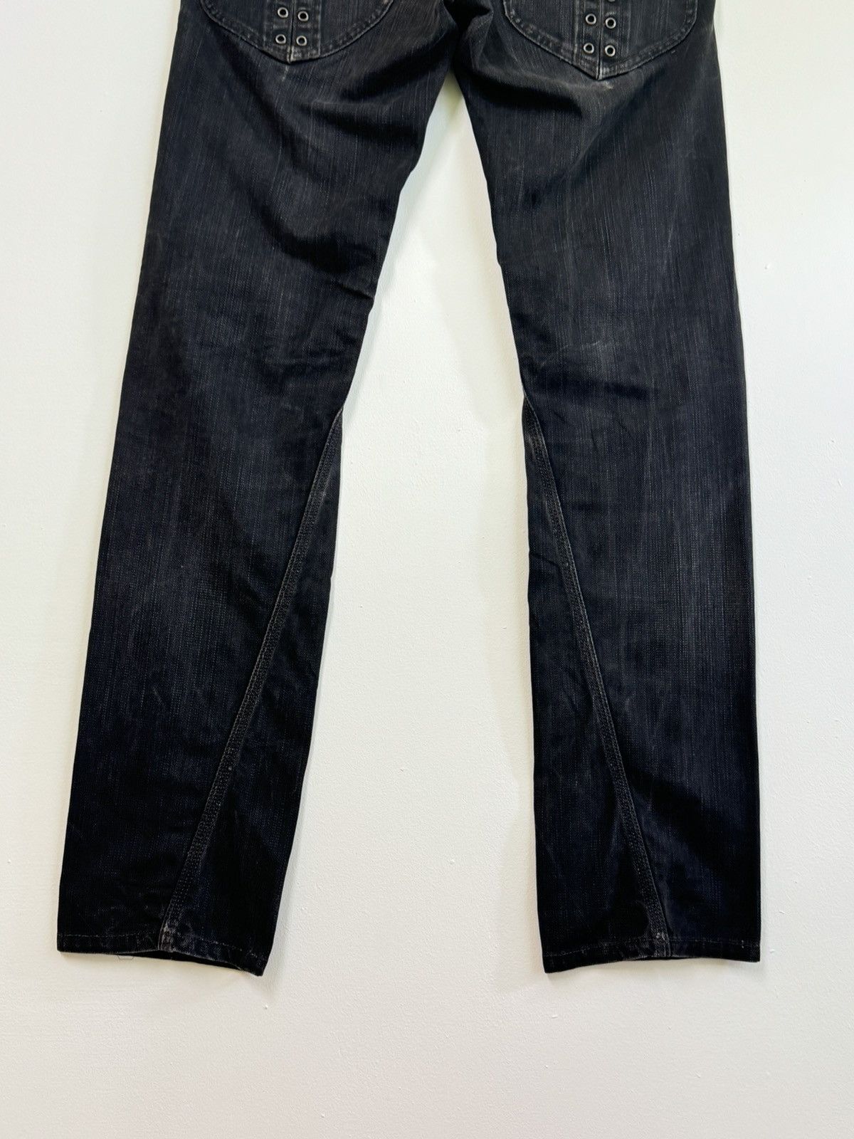 Nicole Club HIDEWAYS NICOLE TWIST LEG BLACK DENIM JEANS Size US 31 - 12 Thumbnail