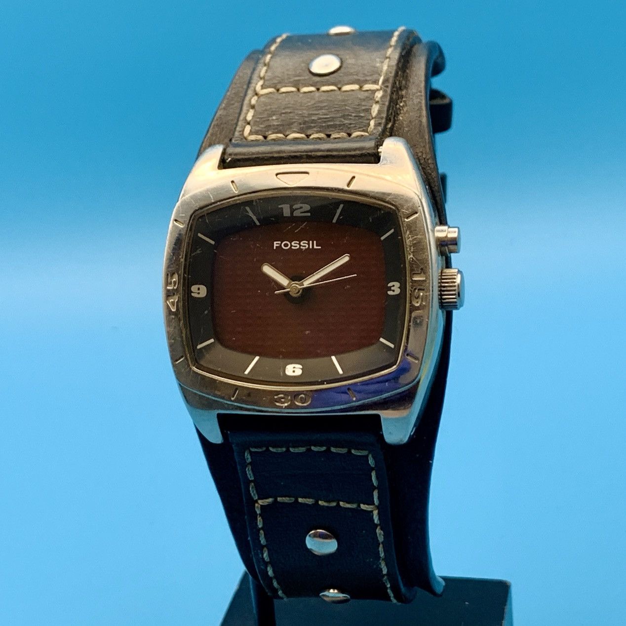 Fossil FOSSIL BIG TIC(JR-8292)RED FRAME WATCH🔴 | Grailed
