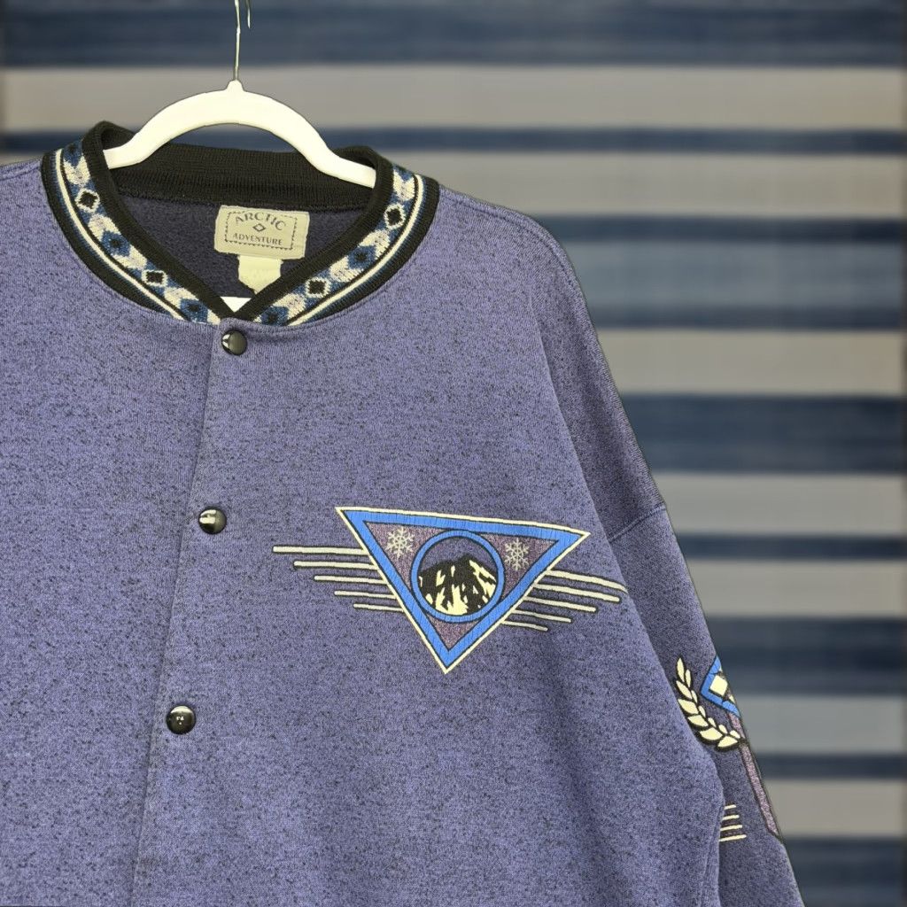 Vintage VINTAGE Arctic Adventure Jacket Mens XL Blue Bomber Jacket Snap Button Up 90s Geometric Snowflake Mountain Graphic Winter Ski Size US XL / EU 56 / 4 - 1 Thumbnail