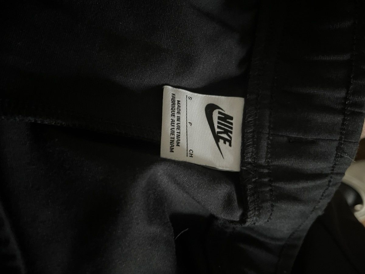Nike Black Nike Tech Men’s Small Never Worn Size US 30 / EU 46 - 4 Thumbnail