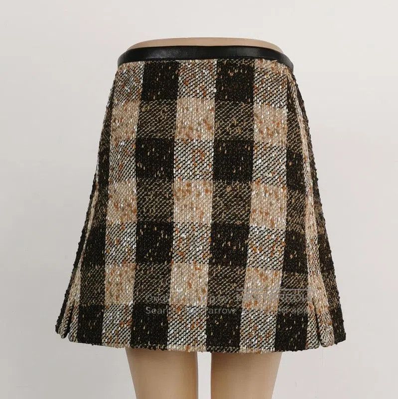 Louis Vuitton Louis Vuitton Wool-Blend Checked Mini Skirt. Size US 34 / EU 50 - 2 Thumbnail