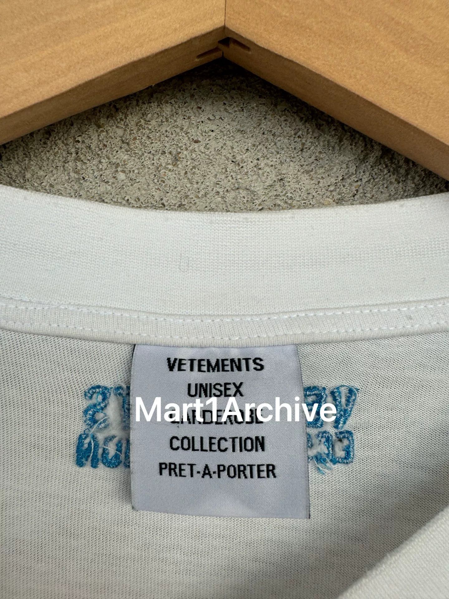 Vetements Vetements Internet Short Sleeve T-Shirt Size US XXS / EU 40 - 5 Thumbnail