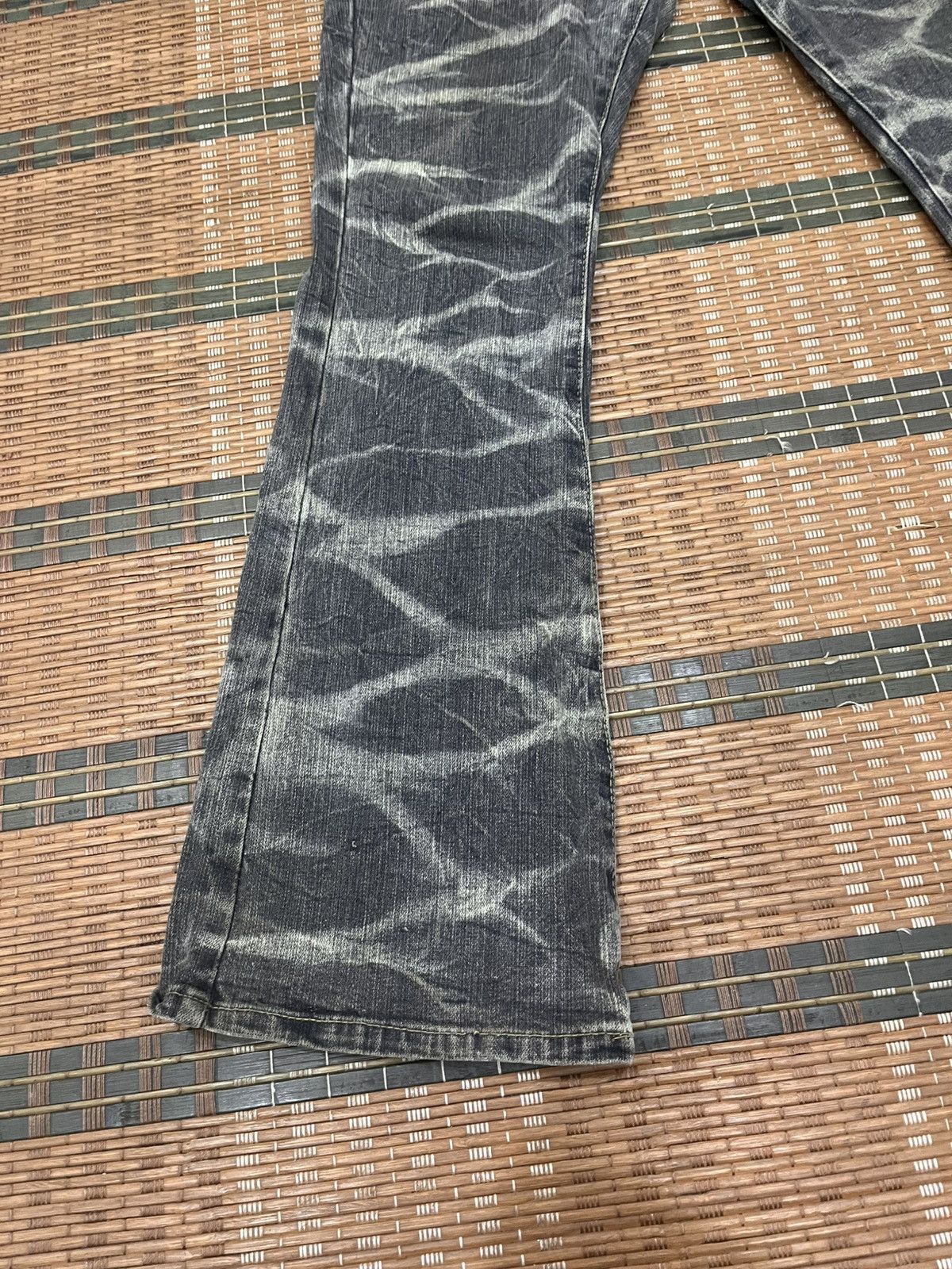 Japanese Brand Daily Topics Tornado Mart Glitter Flare Jeans Size 30" / US 8 / IT 44 - 2 Thumbnail