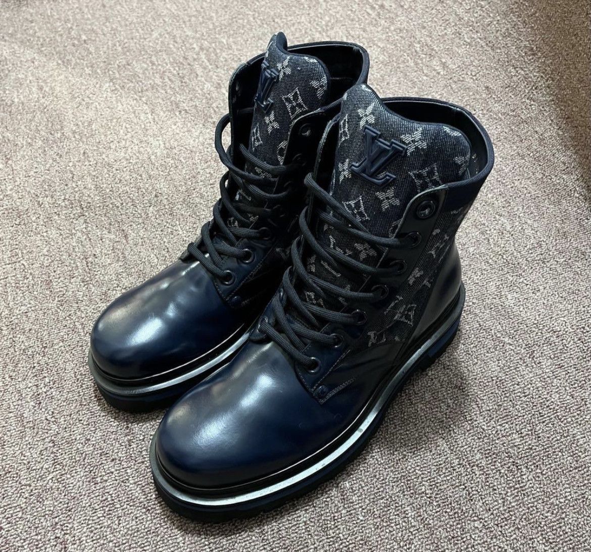 Louis Vuitton Louis Vuitton Navy Monogram Boots Size US 9.5 / EU 42-43 - 1 Thumbnail