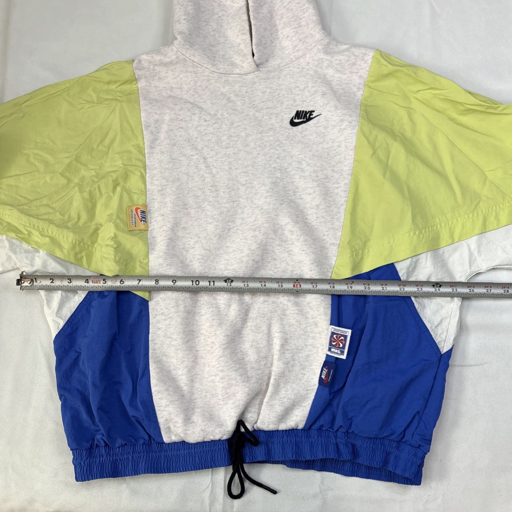 Nike VINTAGE Nike Sportswear Pullover Hoodie Women Adult Medium Blue White Green Icon Clash Size M / US 6-8 / IT 42-44 - 6 Thumbnail