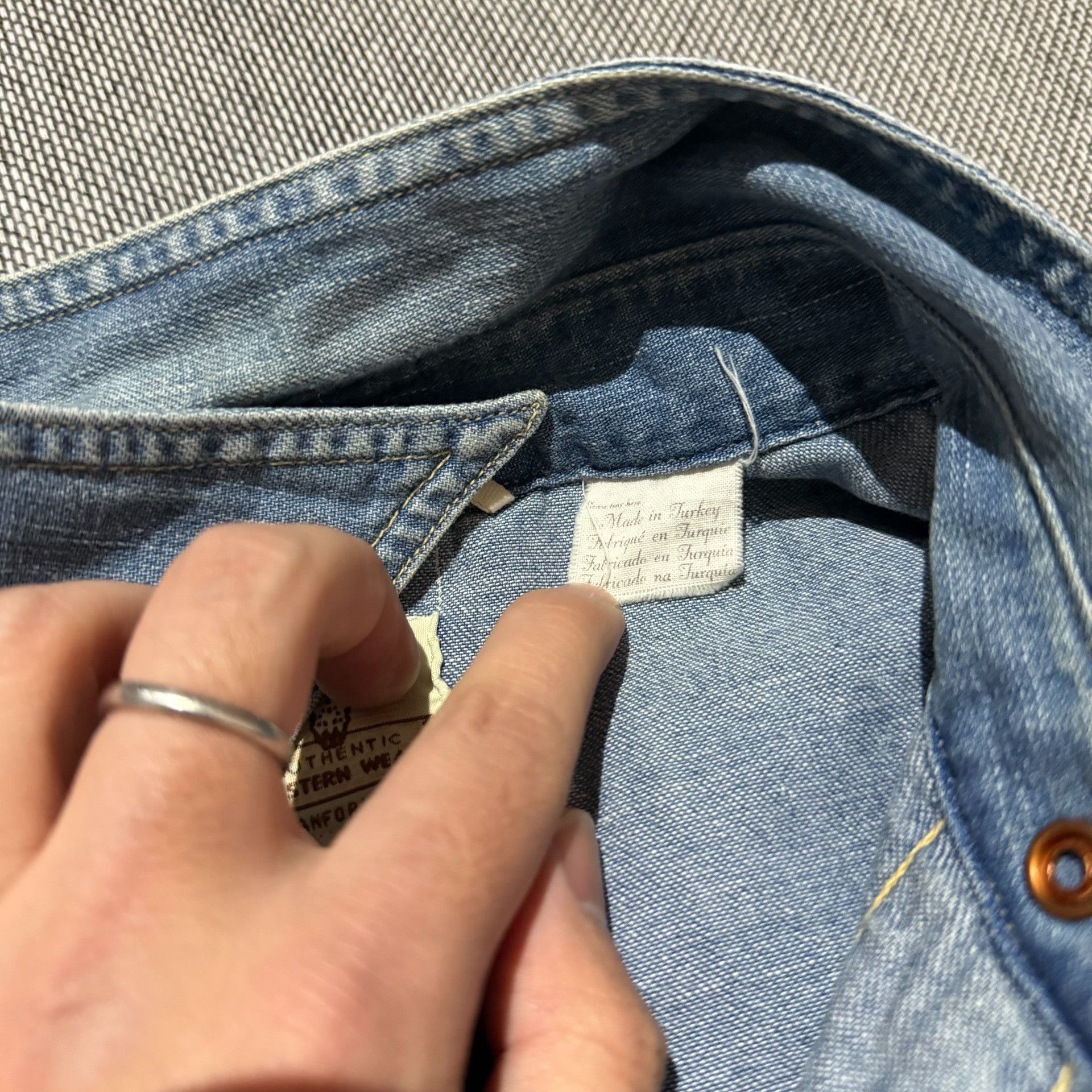 Levi's Vintage Clothing Levi's LVC Western Washed Denim Shirt Size US S / EU 44-46 / 1 - 8 Thumbnail