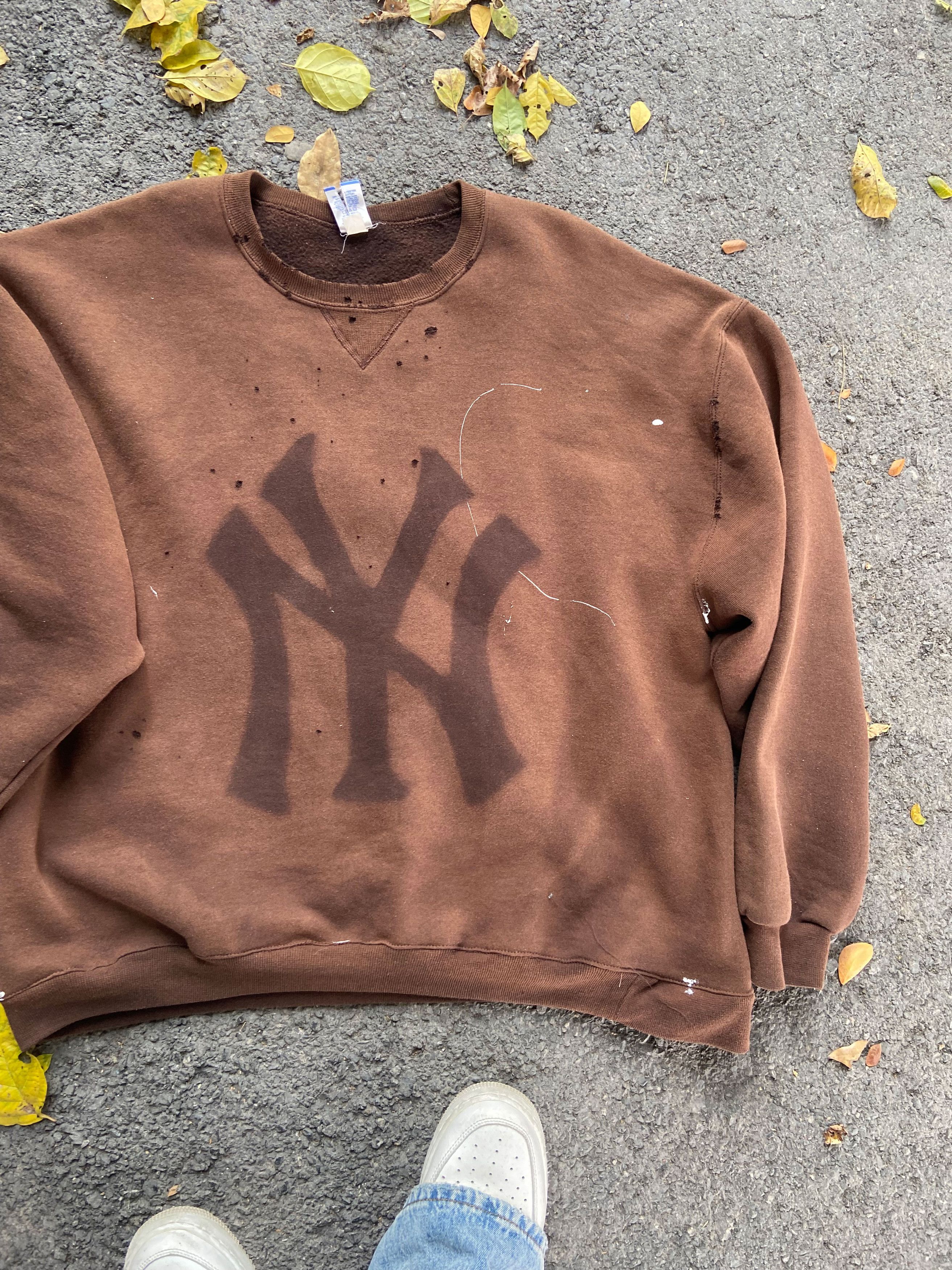 Vintage RUSSELL FADED DISTRESSED THRASHED CREWNECK Size US XL / EU 56 / 4 - 8 Thumbnail