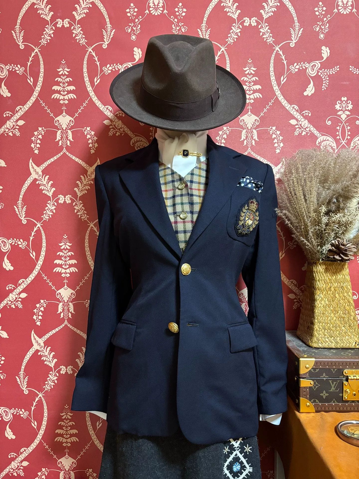 Ralph Lauren Ralph Lauren Navy Crown Badge Blazer Size M / US 6-8 / IT 42-44 - 1 Thumbnail