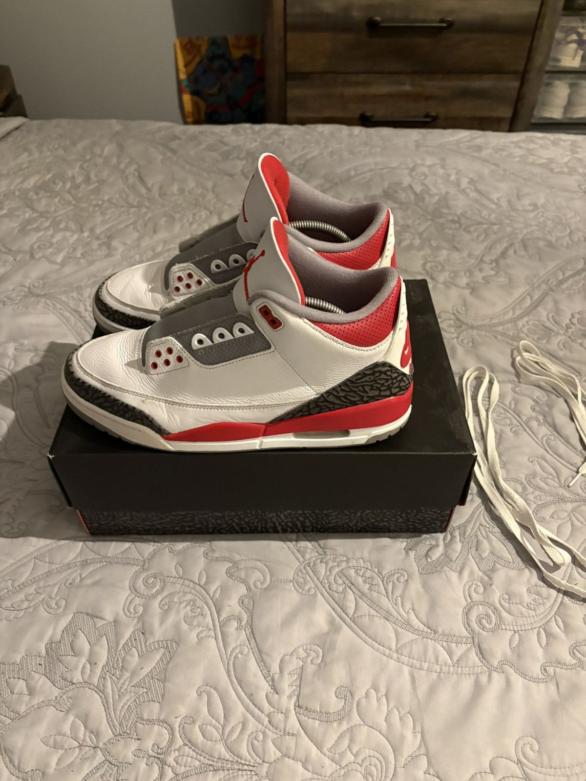 Jordan Brand Jordan 3 retro fire red Size US 10 / EU 43 - 5 Thumbnail