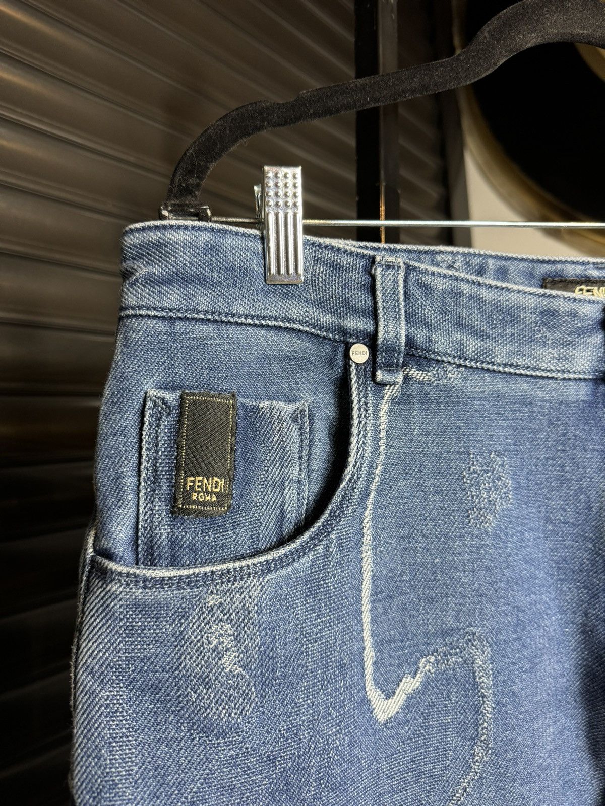 Fendi Fendi Roma Moonlight Relaxed Denim Jeans - 36/34 Size US 36 / EU 52 - 7 Thumbnail