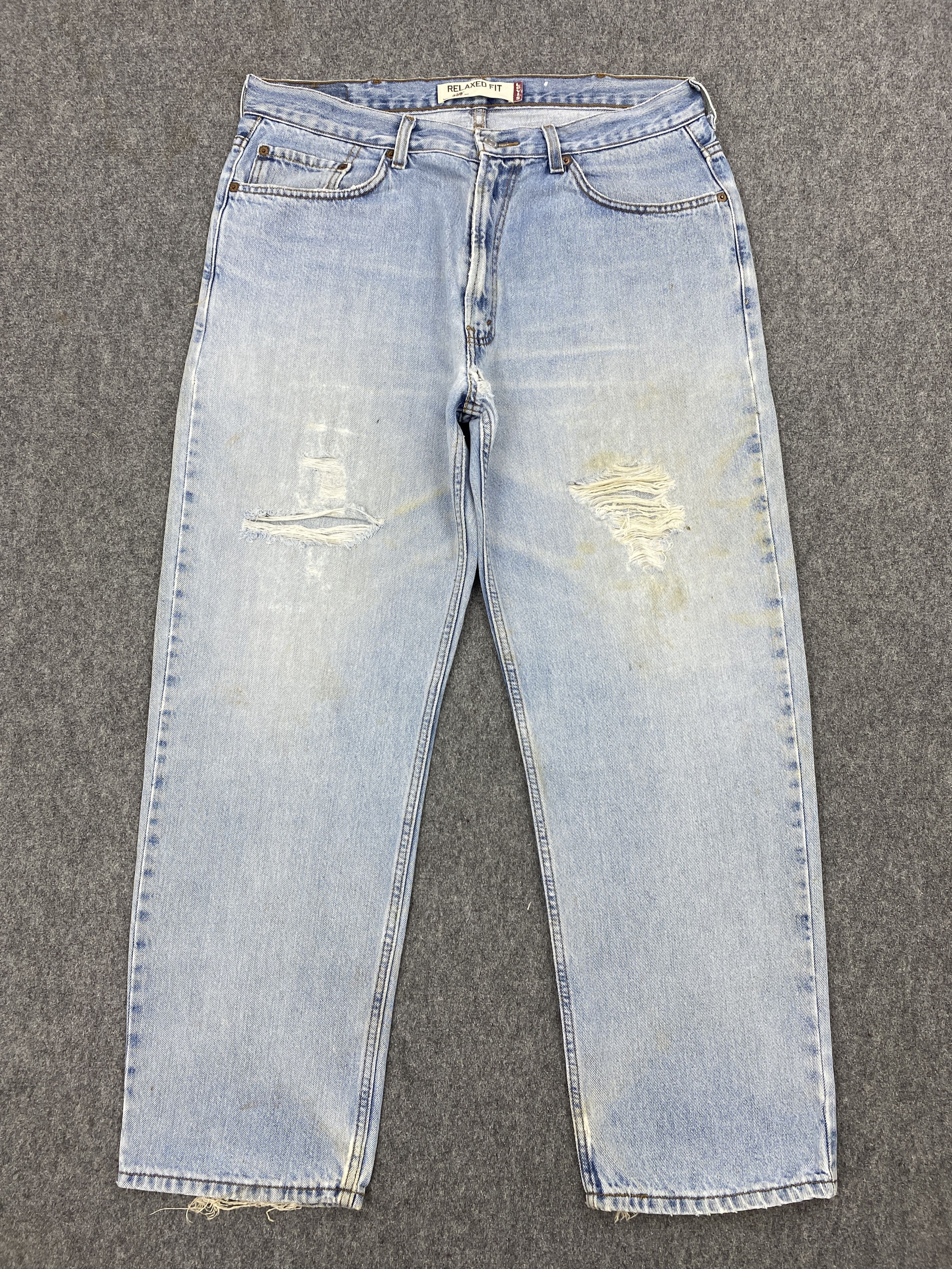 Levi's × Vintage Light Washed Vintage Levis 550 Distressed Jeans Size US 35 - 1 Thumbnail