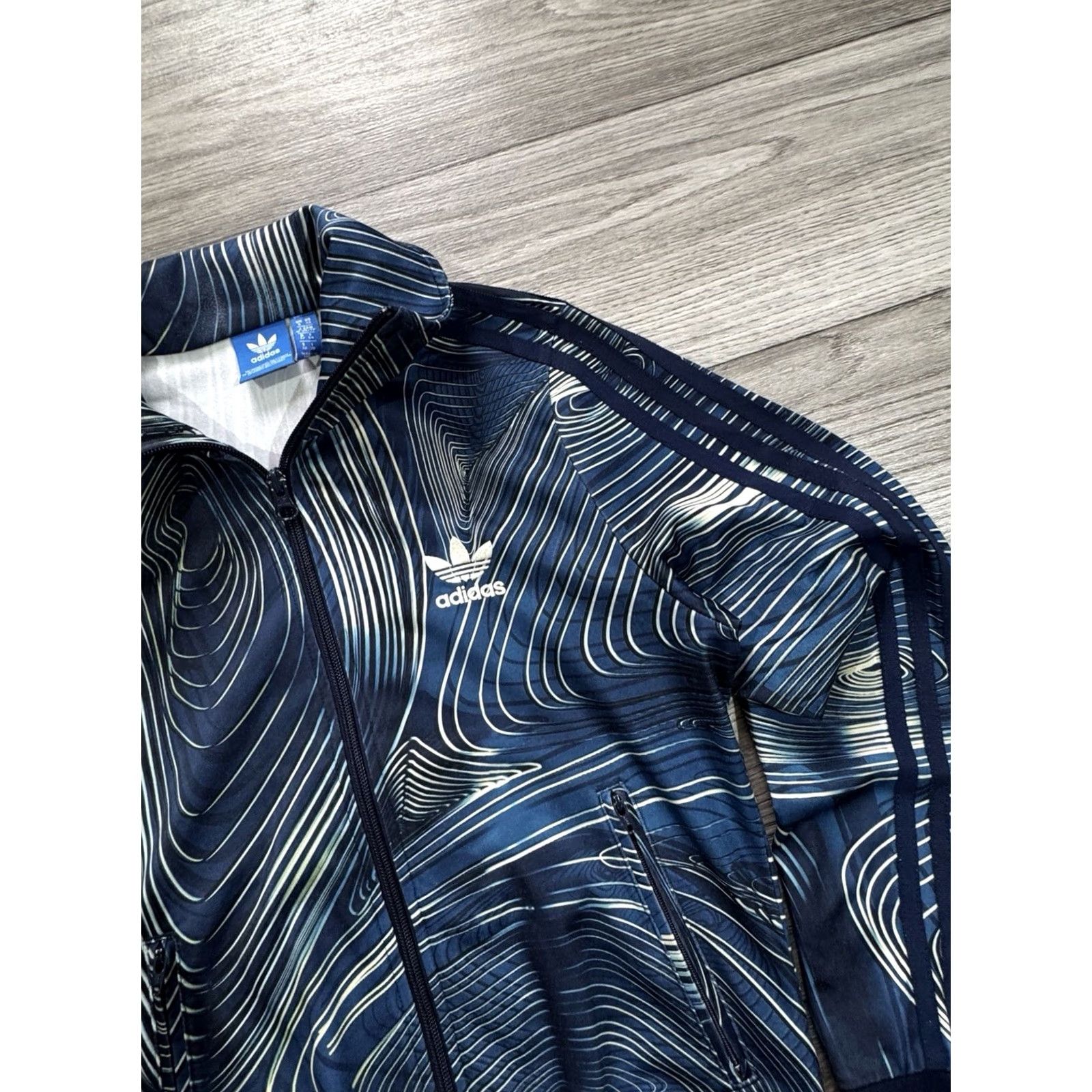Adidas Adidas Originals Track Jacket Womens XS Multicolor Blue Fire Bird Geology Pattern Shirt Size XS / US 0-2 / IT 36-38 - 6 Thumbnail