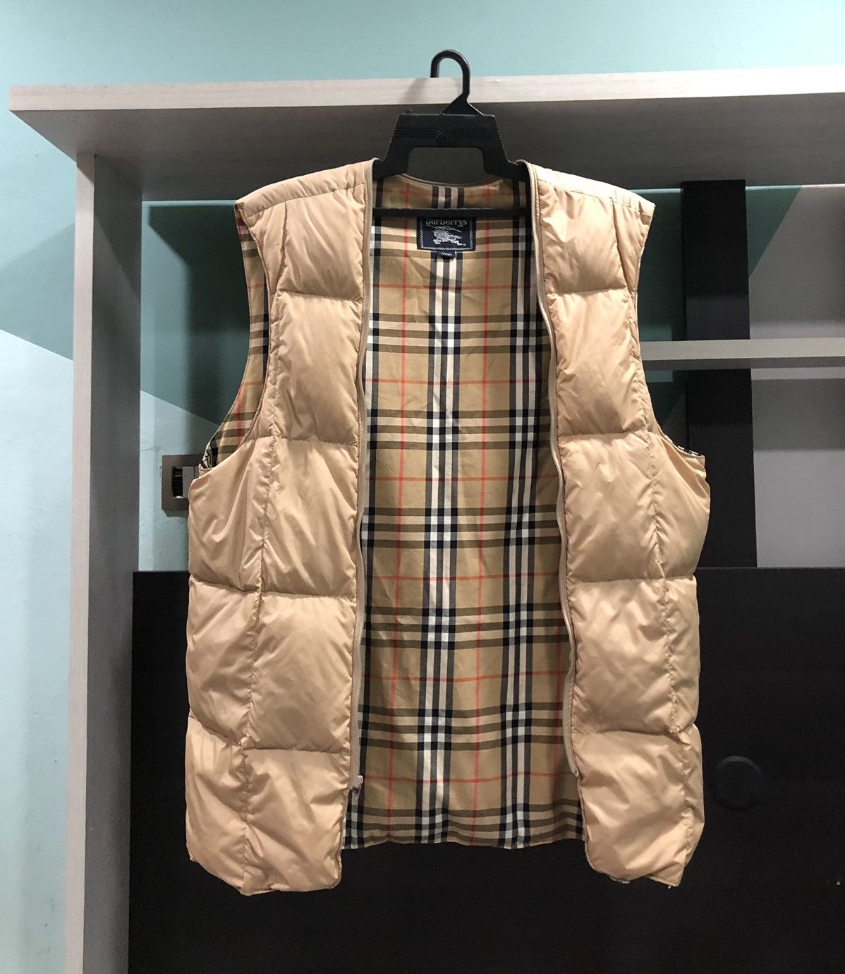 VTG Burberry London Lined Feathers Novacheck Puffer Jacket