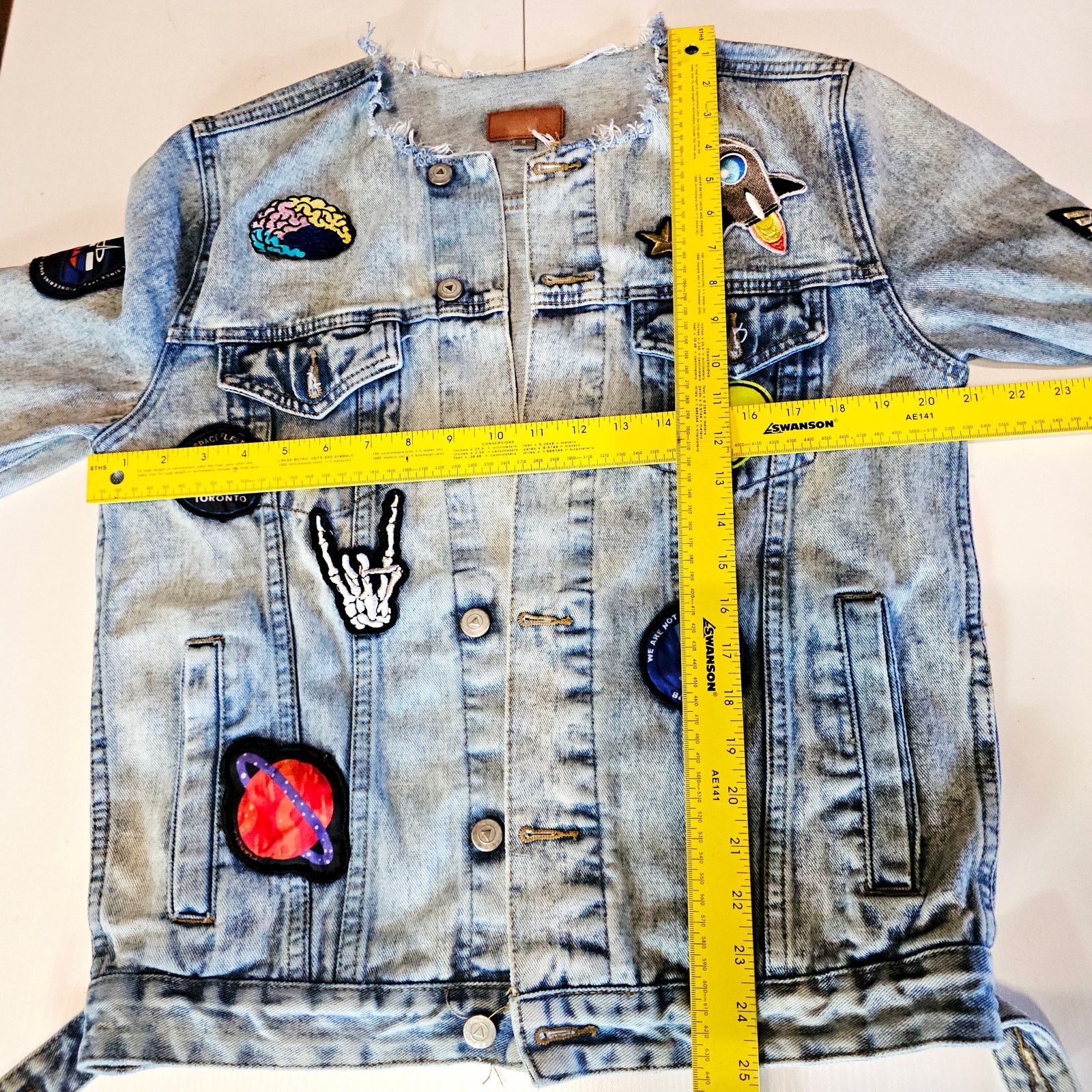 Asos ASOS Retro Denim Jacket Patches Light Blue M 3643 Size US M / EU 48-50 / 2 - 8 Thumbnail