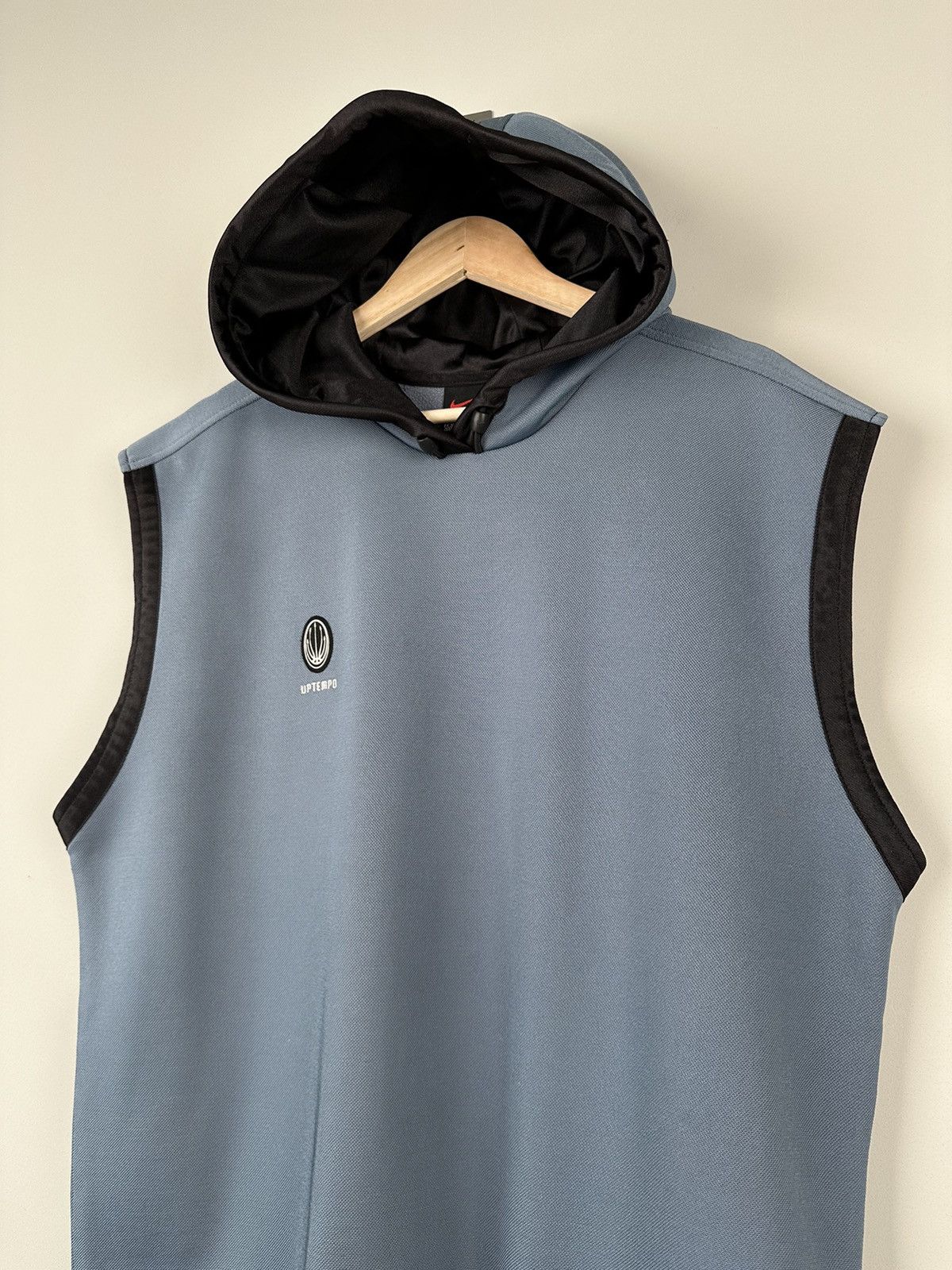 Nike Vintage Y2k Nike Uptempo Hooded Jersey Vest Size US L / EU 52-54 / 3 - 2 Thumbnail
