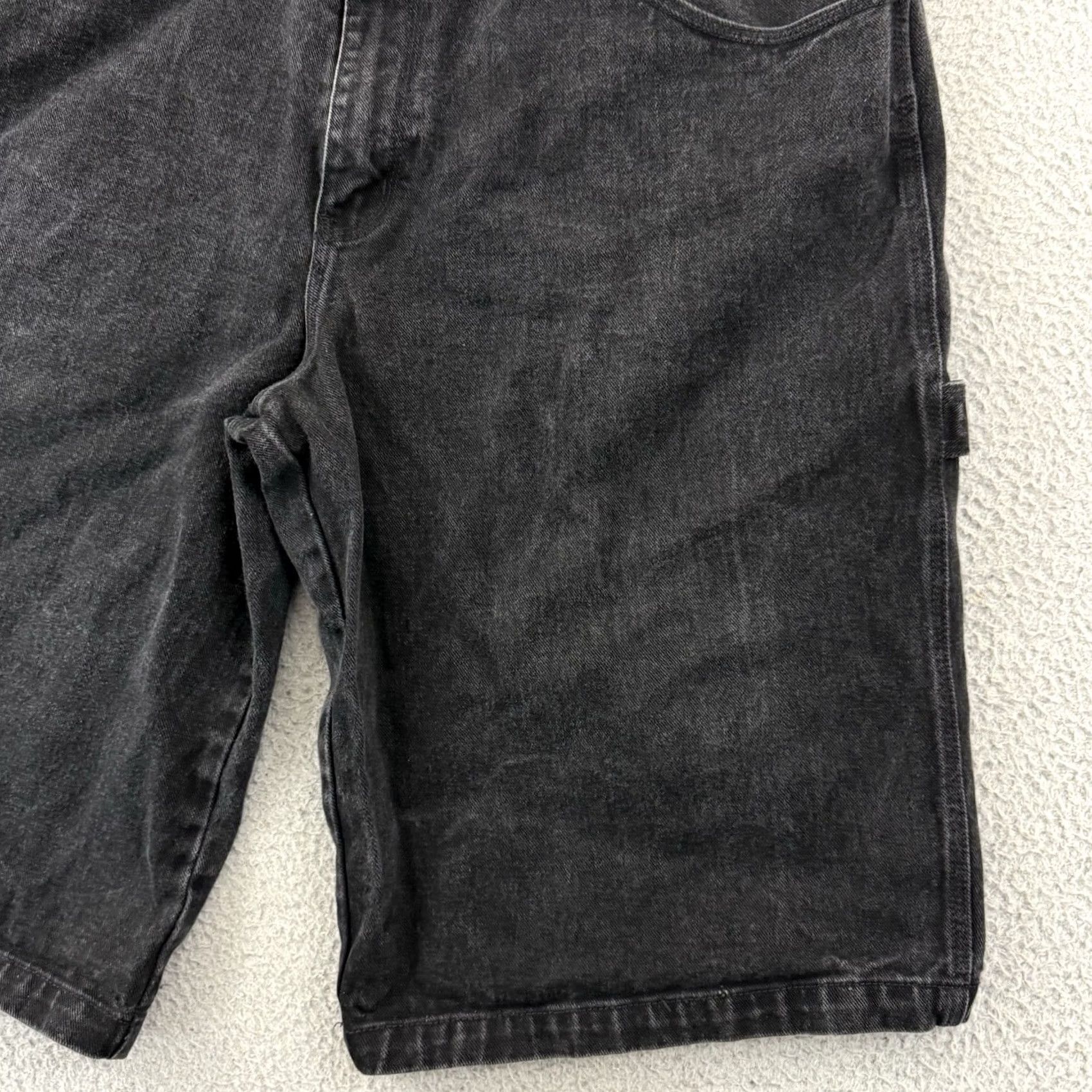 Fubu VINTAGE FUBU Men Jeans Shorts 42 Black Carpenter Jorts Embroidered Baggy Wide Leg Denim Shorts Cargo 90s Hip Hop Grunge Skater Mens Size US 42 / EU 58 - 3 Thumbnail