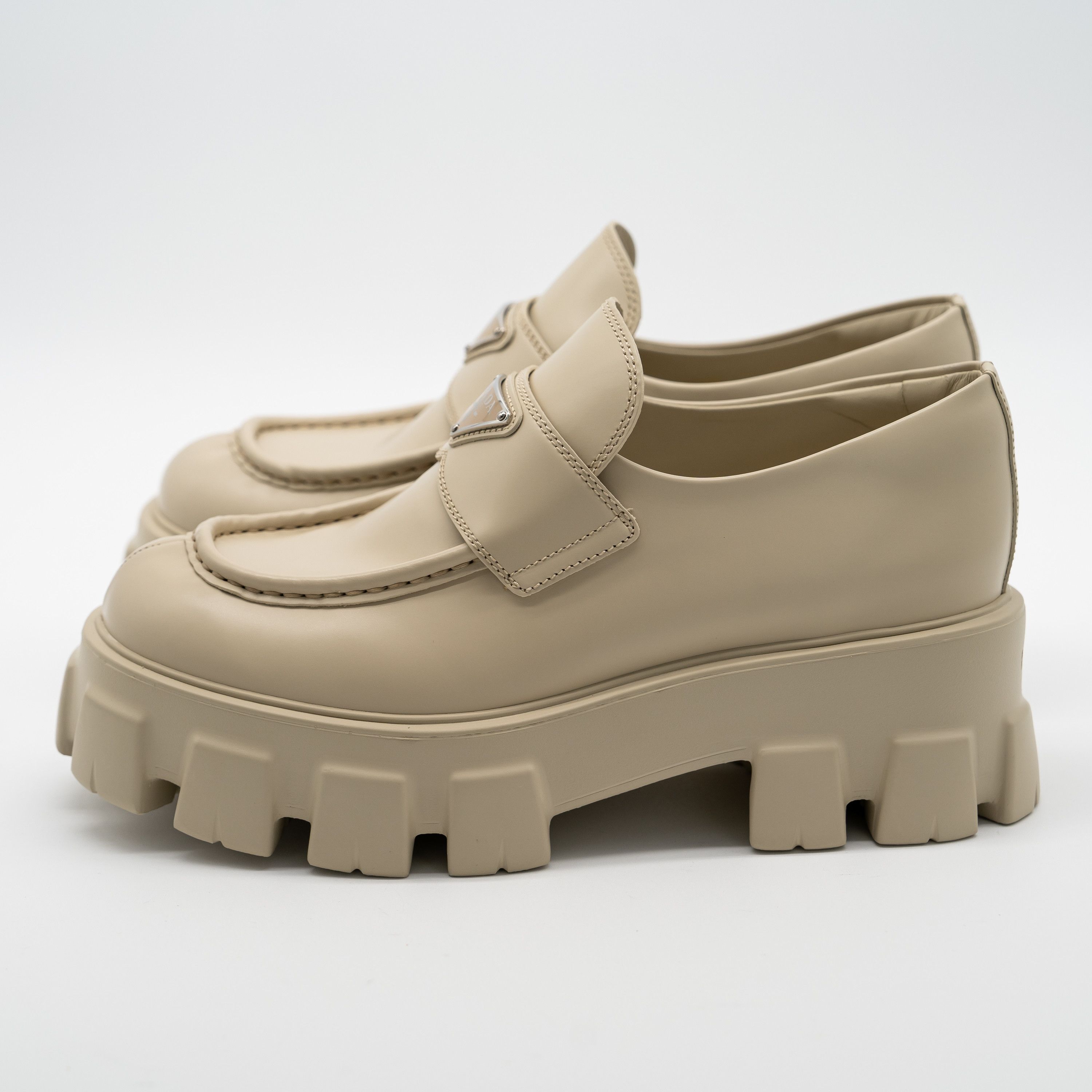 Prada 39.5eu 9.5 US Prada Monolith Brushed Leather Loafers Beige Size US 9.5 / IT 39.5 - 4 Thumbnail