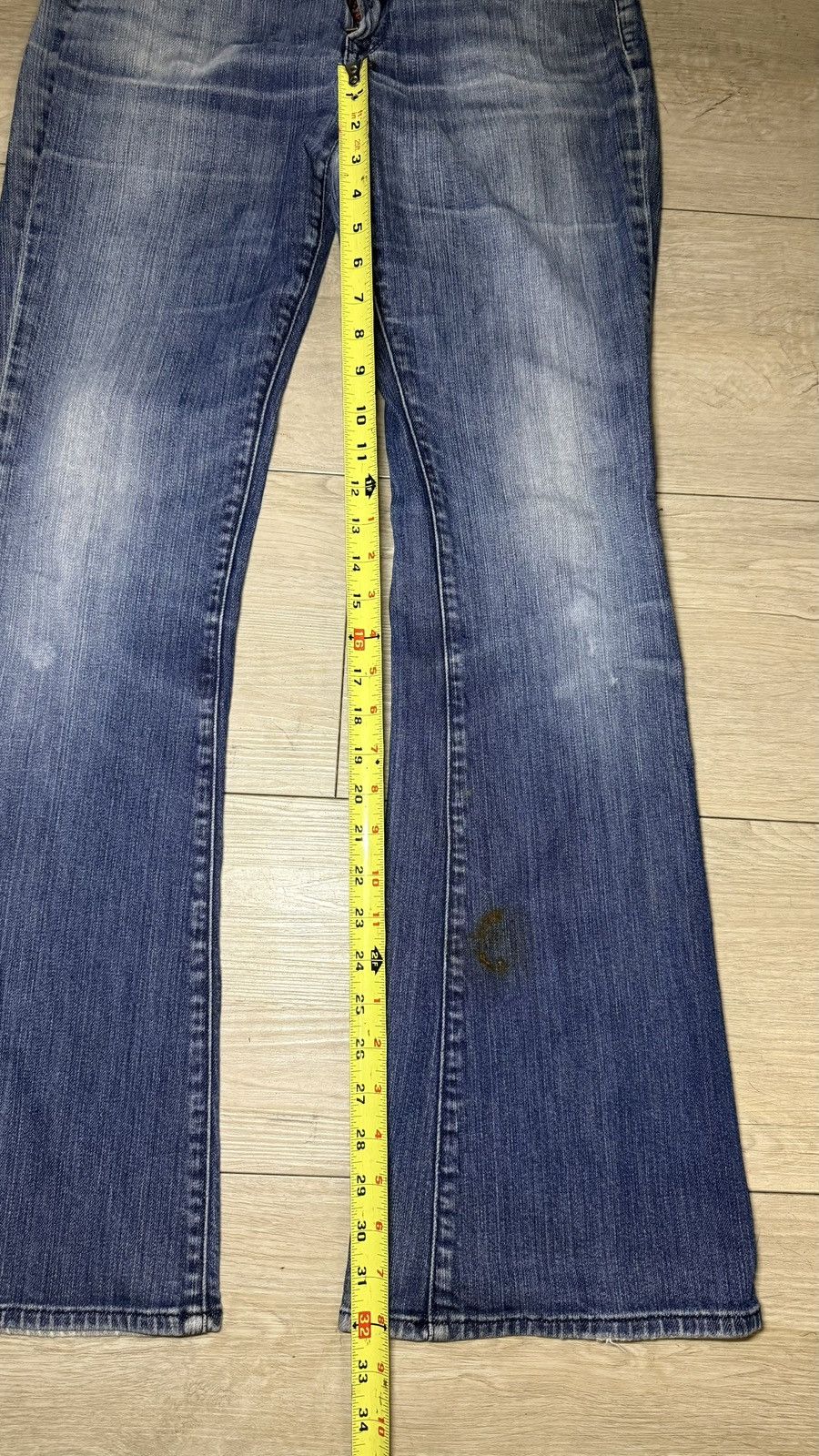 Lucky Brand Y2K 2000s Lucky Brand Low Rise Flared 10 x 30 Denim Jeans Size 32" / US 10 / IT 46 - 7 Thumbnail