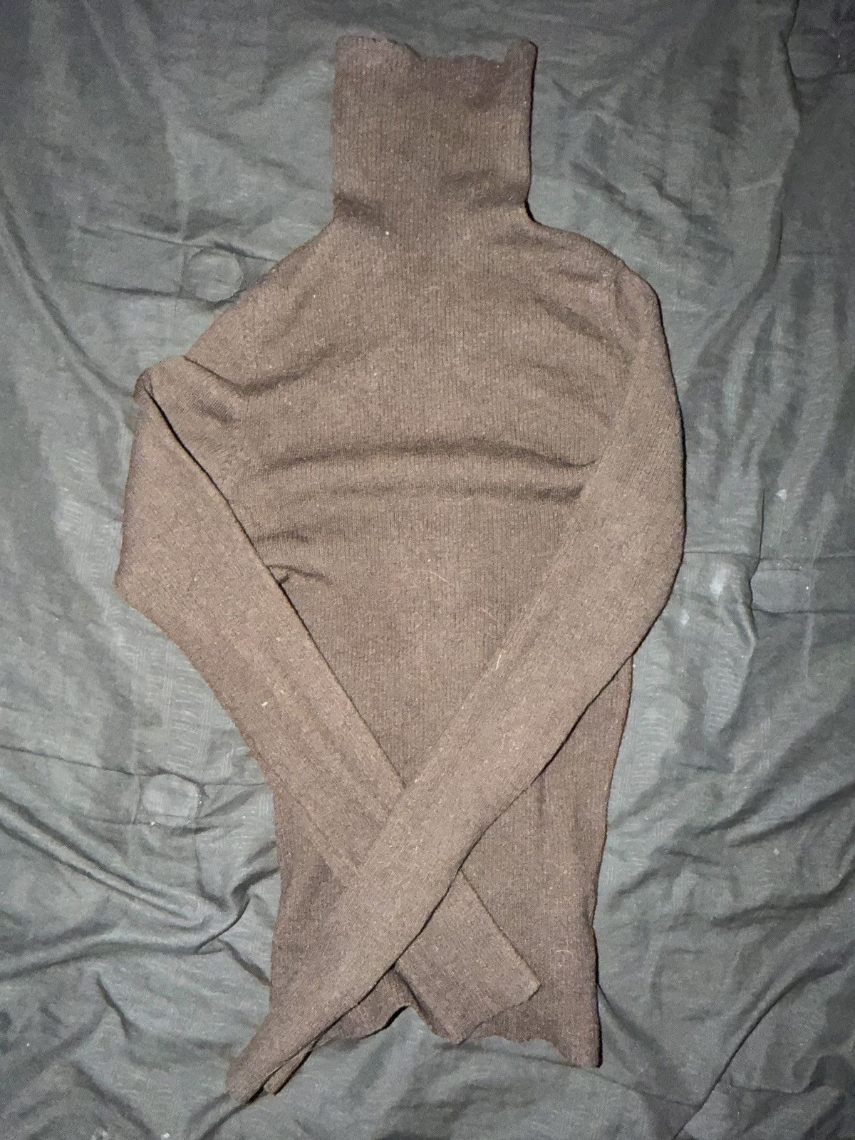 Gucci Gucci Turtleneck Size S / US 4 / IT 40 - 1 Thumbnail